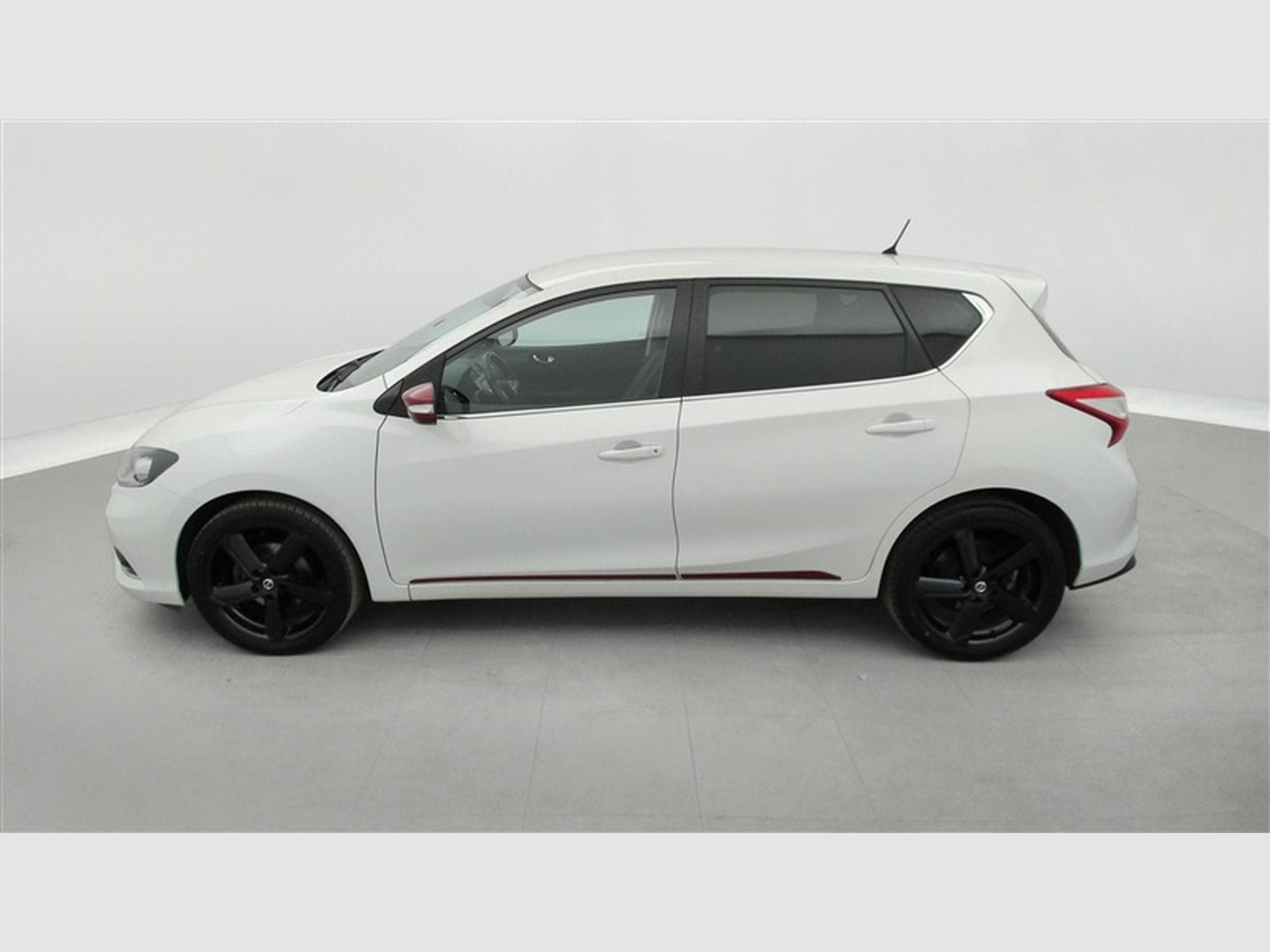 Nissan Pulsar Pulsar 1.2 DIG-T N-Line *NAVI/CAMERA/FULL LED/JA18* (2018) - Foto 3