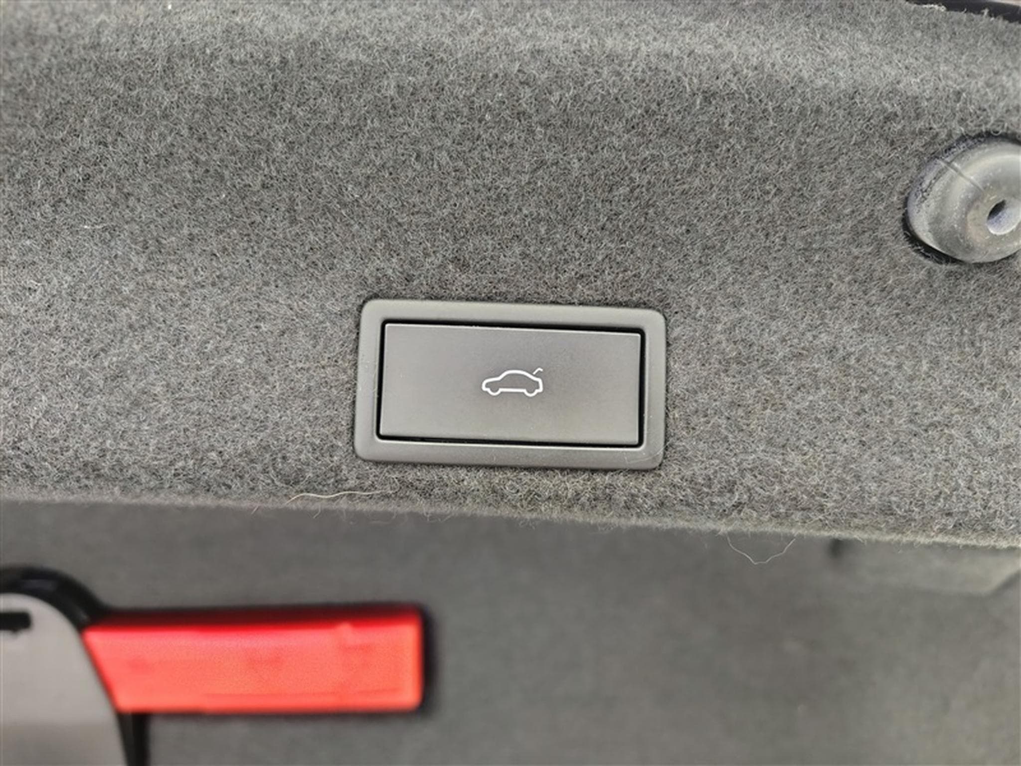 VW Passat 2.0 TDi SCR Elegance Bus. DSG *NAVI/FULL LED/CARPLAY/CAM* (2021) - Foto 19