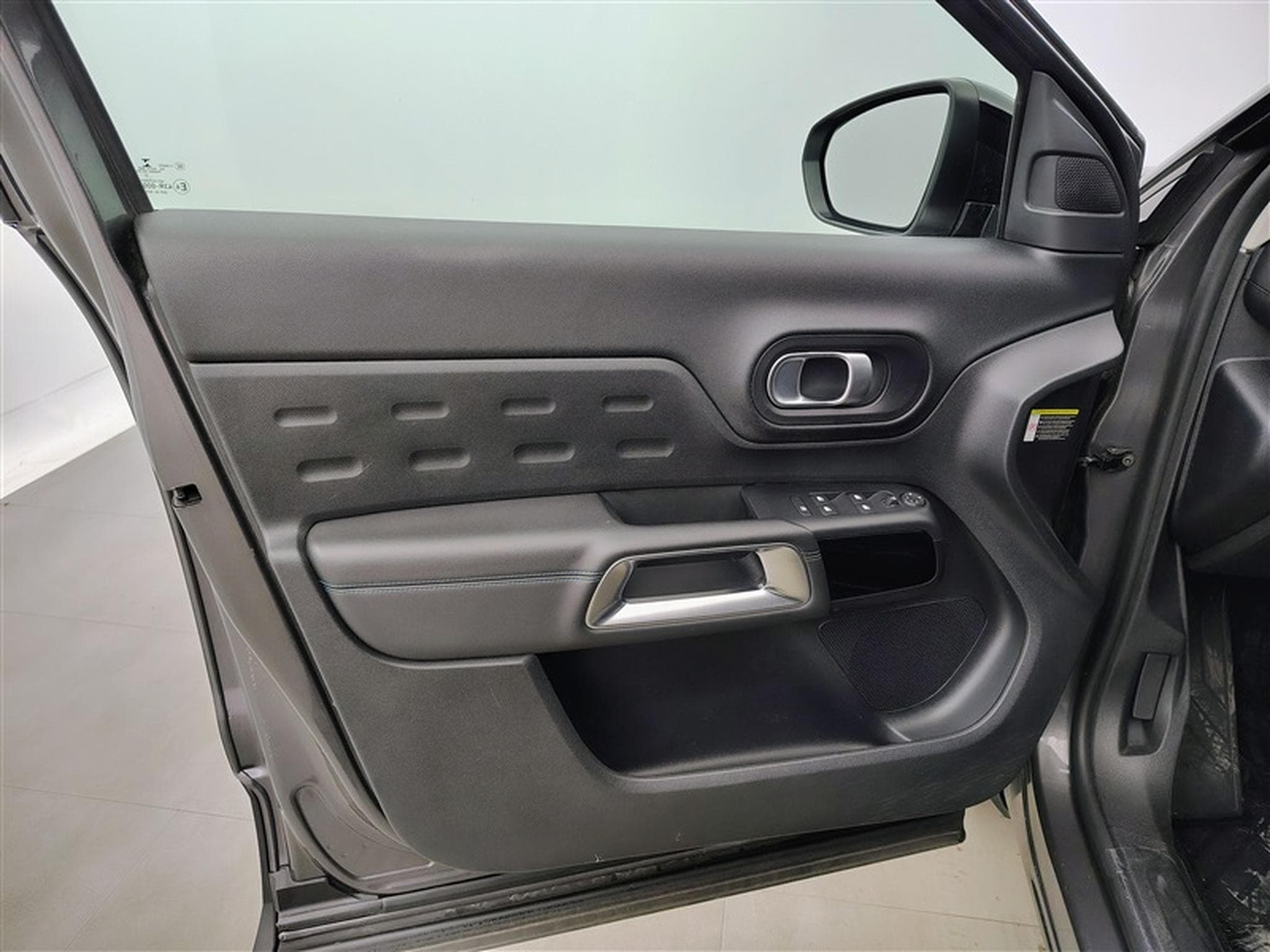 Citroen C5 Aircross 1.2 PureTech Feel S&S (EU6.4) (2023) - Foto 17
