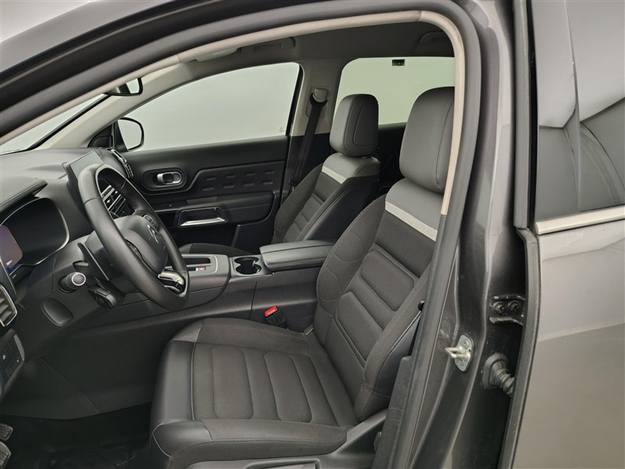 Citroen C5 Aircross 1.2 PureTech Feel S&S (EU6.4) (2023) - Foto 7