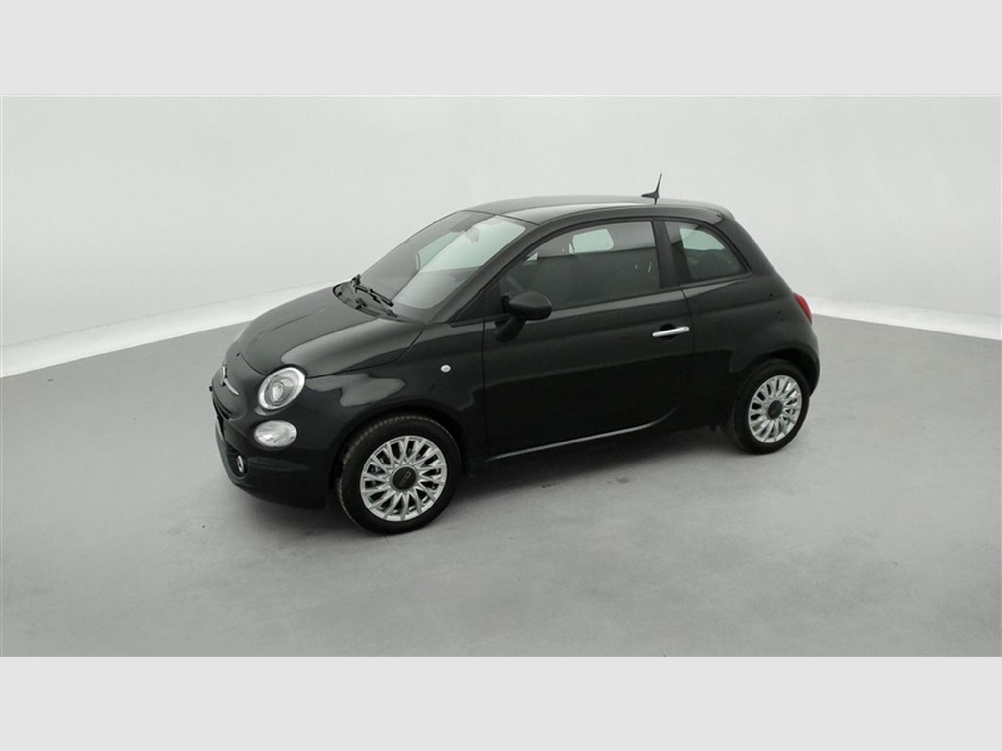 Fiat 500 1.0i MHEV Lounge CARPLAY / PDC AR / JA 15" (2023) - Foto 19
