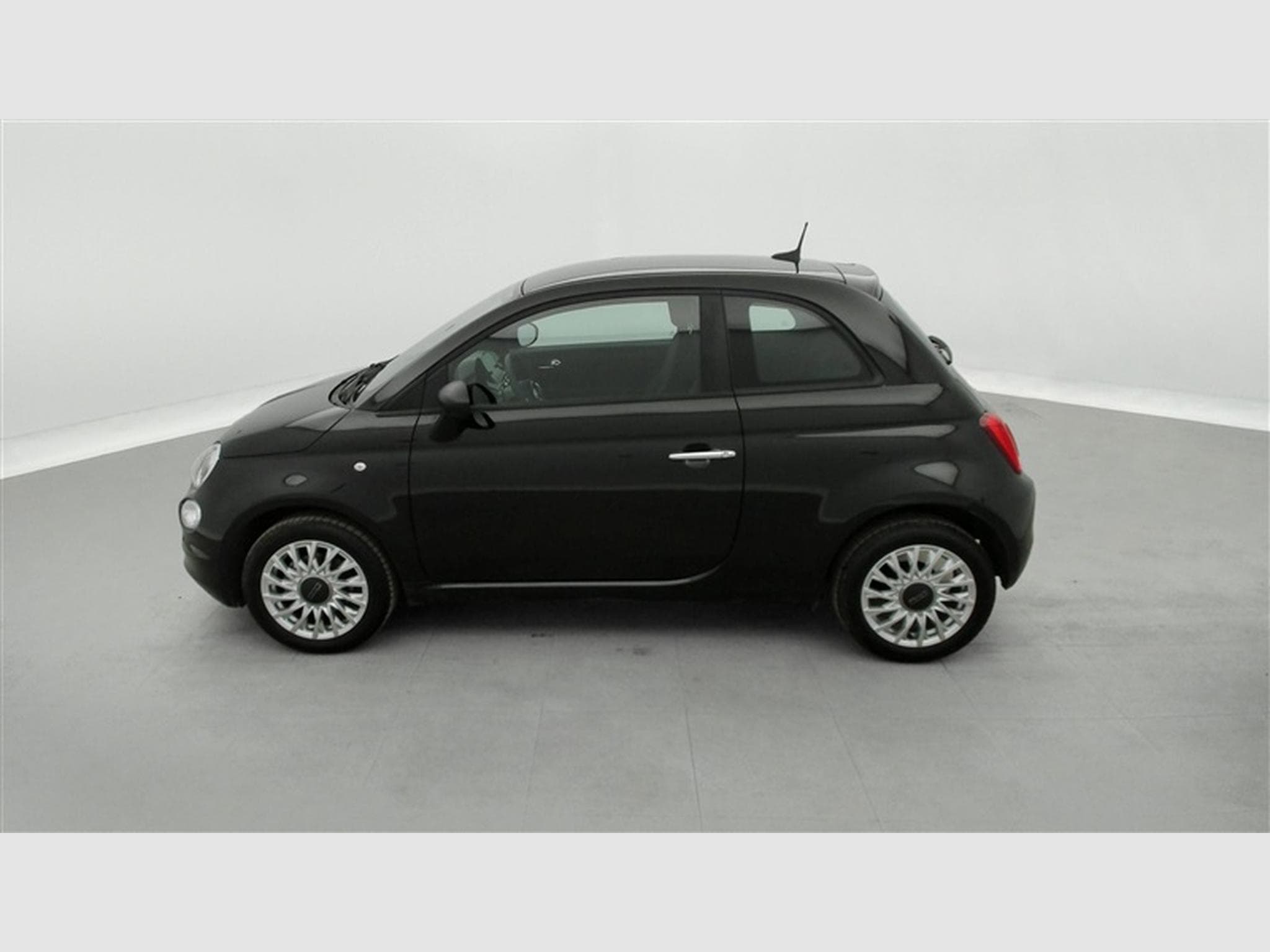 Fiat 500 1.0i MHEV Lounge CARPLAY / PDC AR / JA 15" (2023) - Foto 3