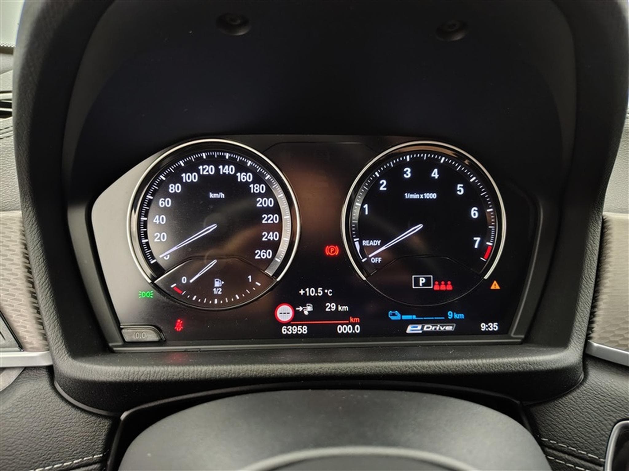BMW X2 1.5iA xDrive25e PHEV Pack M NAVI / FULL LED (2021) - Photo 10