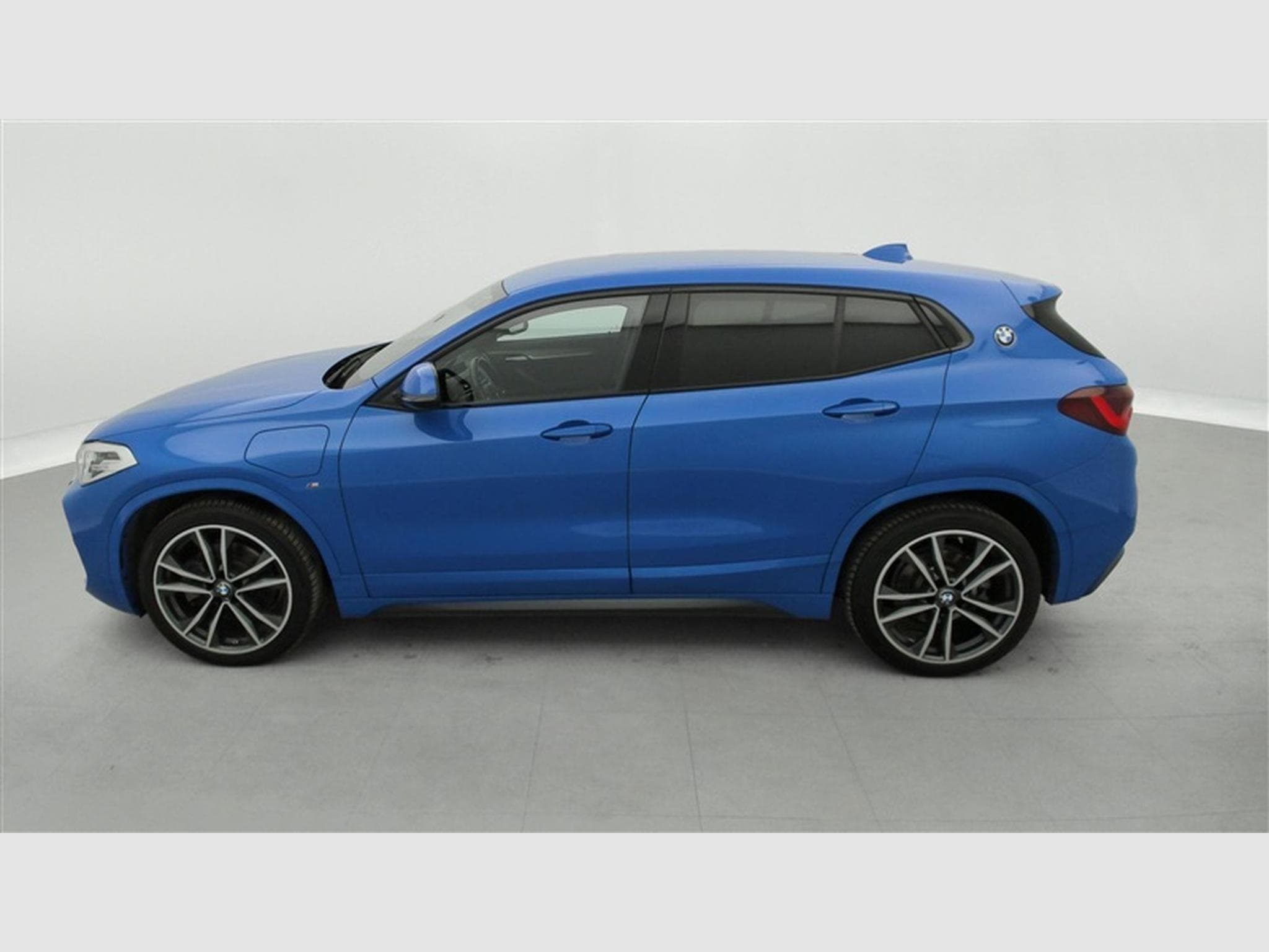 BMW X2 1.5iA xDrive25e PHEV Pack M NAVI / FULL LED (2021) - Photo 3