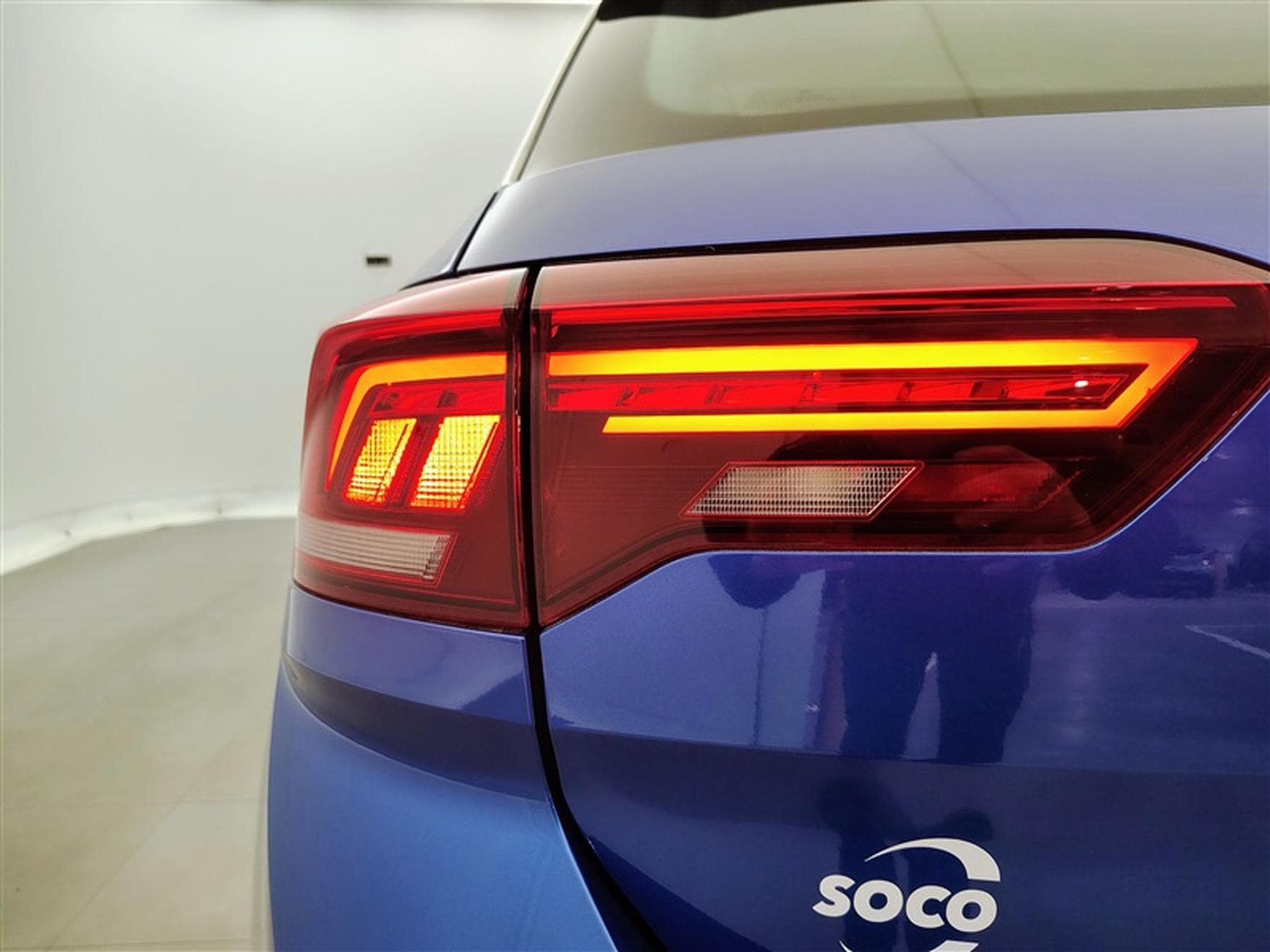 VW T-Roc 2.0 TSI 190 Ch 4Motion DSG Cuir / Toit Pano / Navi / CarPlay (2019) - Photo 16