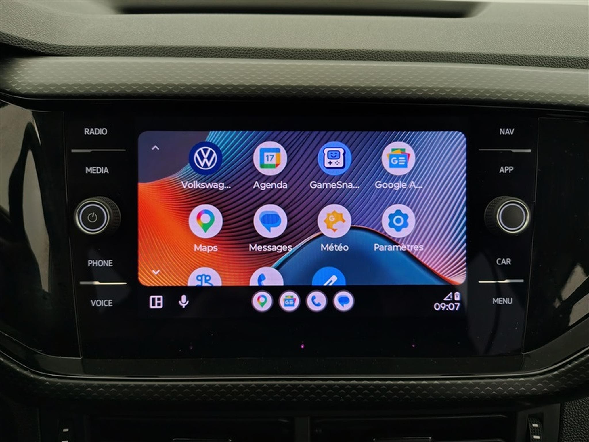 VW T-Cross 1.0 TSI 110cv DSG Life APP CONNECT / PDC AV+AR / JA 16" (2022) - Foto 20