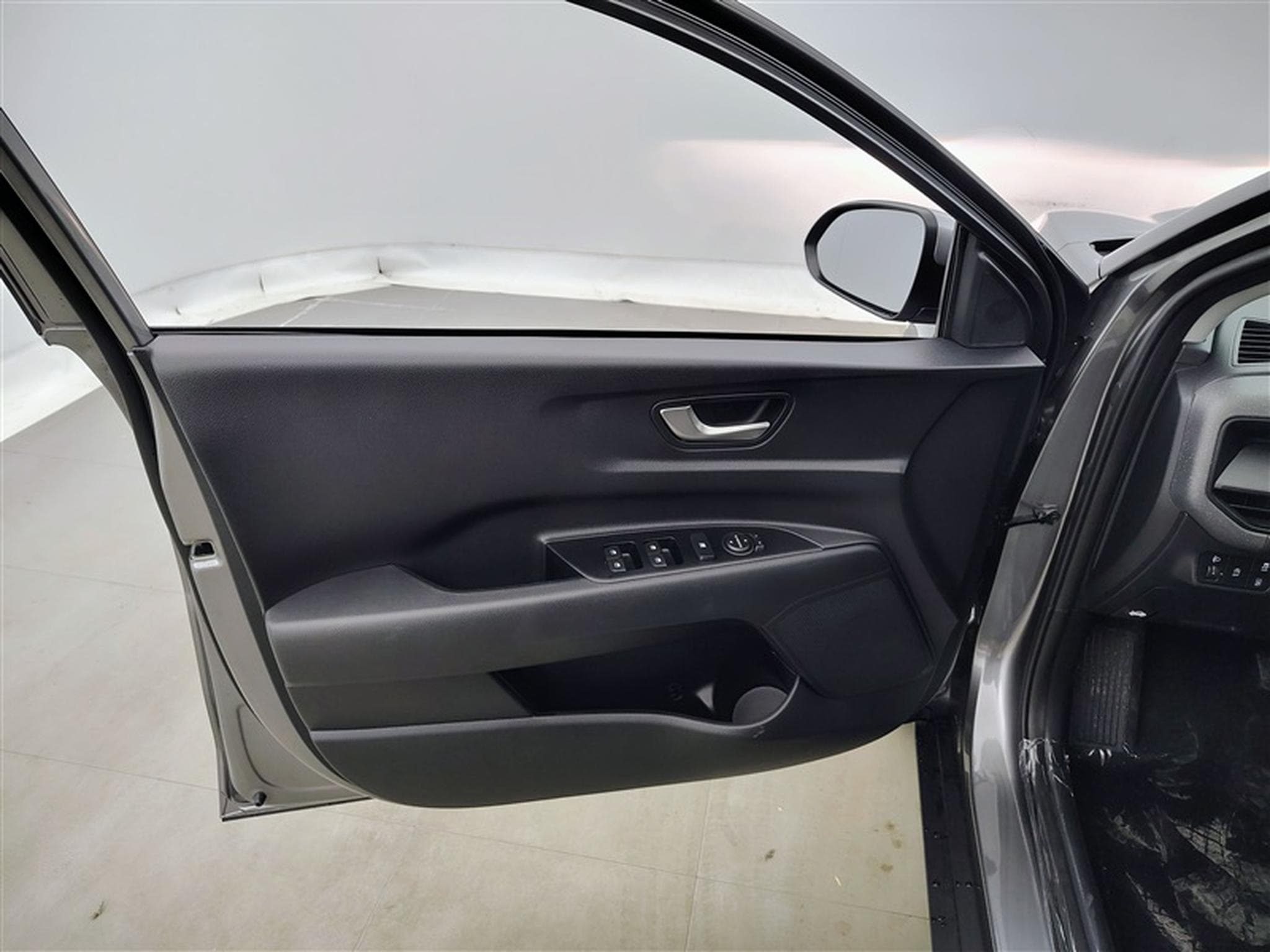 Kia Stonic 1.0 T-GDi DCT LX NAVI / FULL LED / CAMERA / JA 16" (2026) - Foto 16