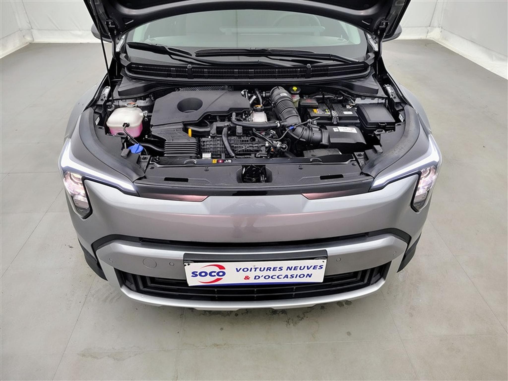 Kia Stonic 1.0 T-GDi DCT LX NAVI / FULL LED / CAMERA / JA 16" (2026) - Foto 19