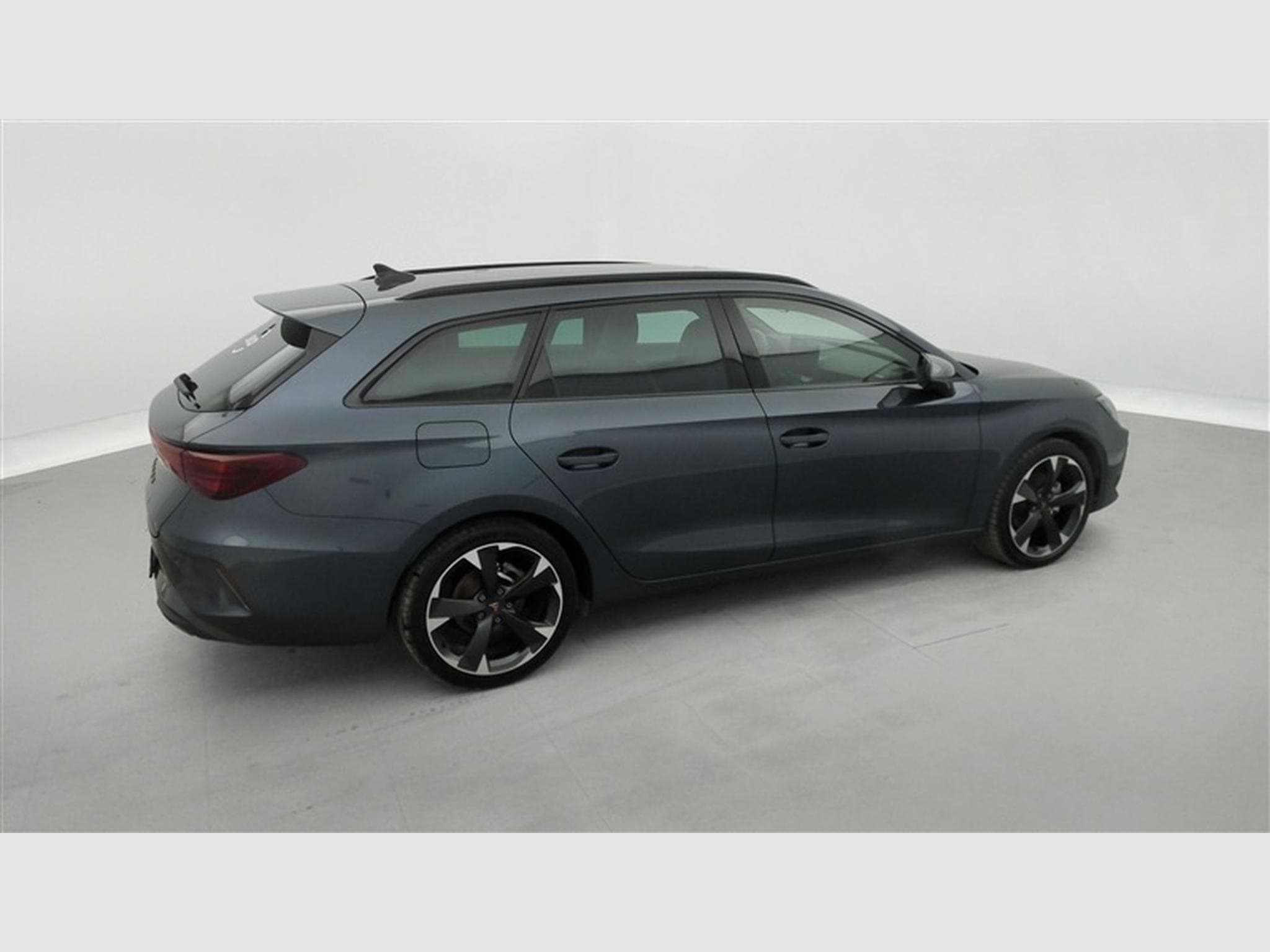 Cupra Leon 1.5 TSI 150cv S-CUIR / CARPLAY / CAMERA / ALU (2025) - Photo 25