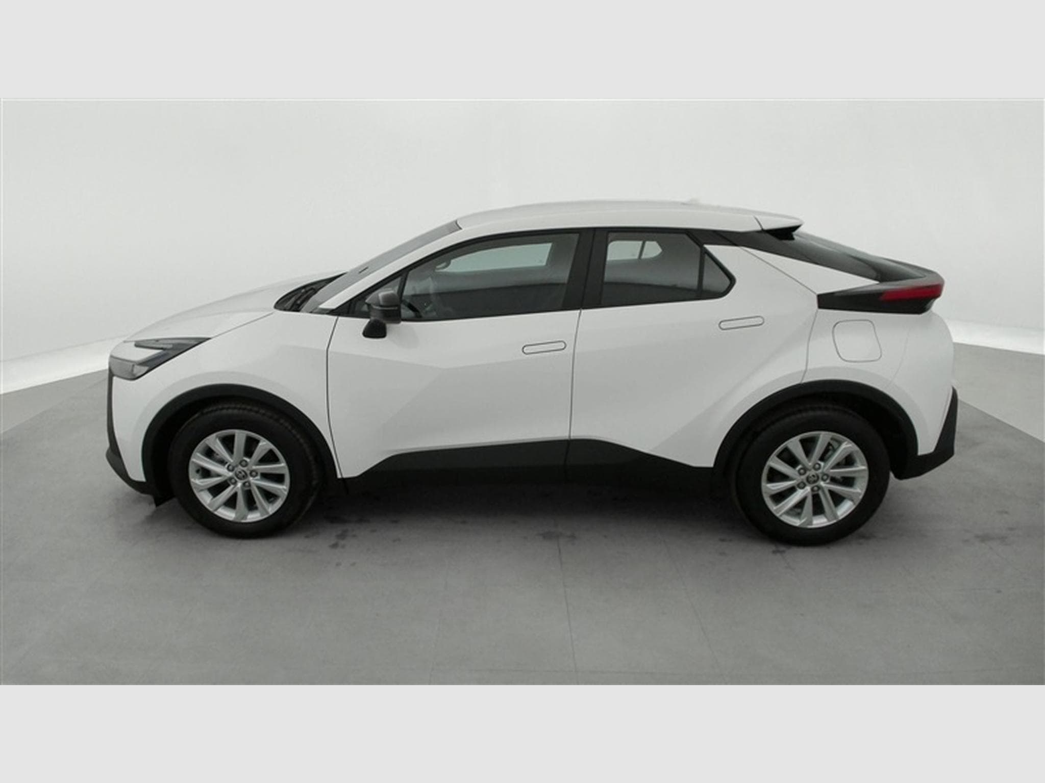 Toyota C-HR 1.8i VVT-i Hybrid Comfort CARPLAY / CAMERA / FULL LED (2026) - Photo 3