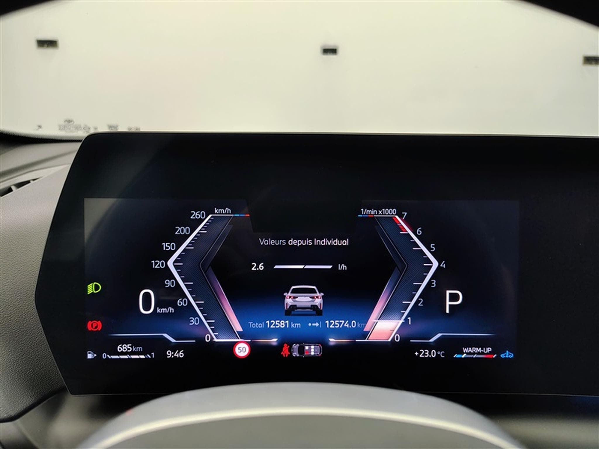 BMW 120 120iA Pack M NAVI / FULL LED / PANO / CAMERA / JA 18" (2025) - Photo 10