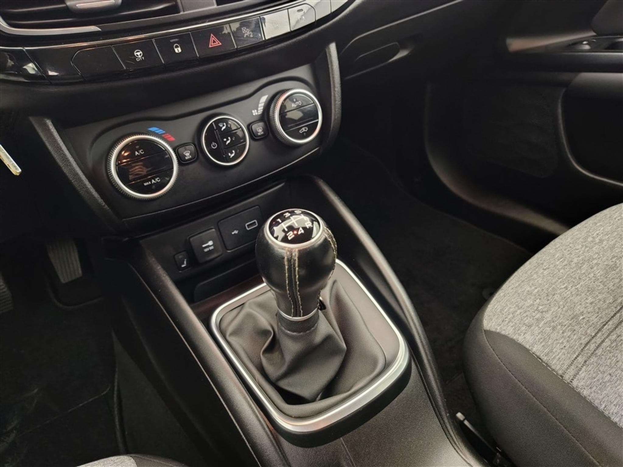 Fiat Tipo Cross 1.0 T FireFly (2021) - Photo 12