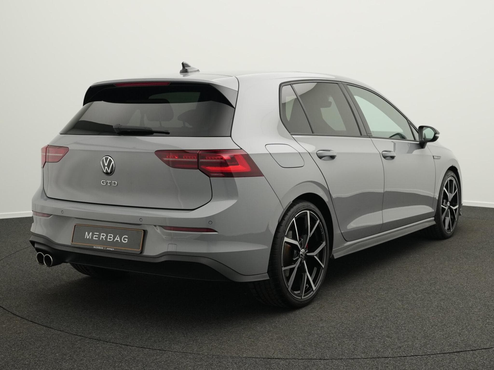 VW Golf VIII 2.0 TDI GTD (2023) - Photo 3