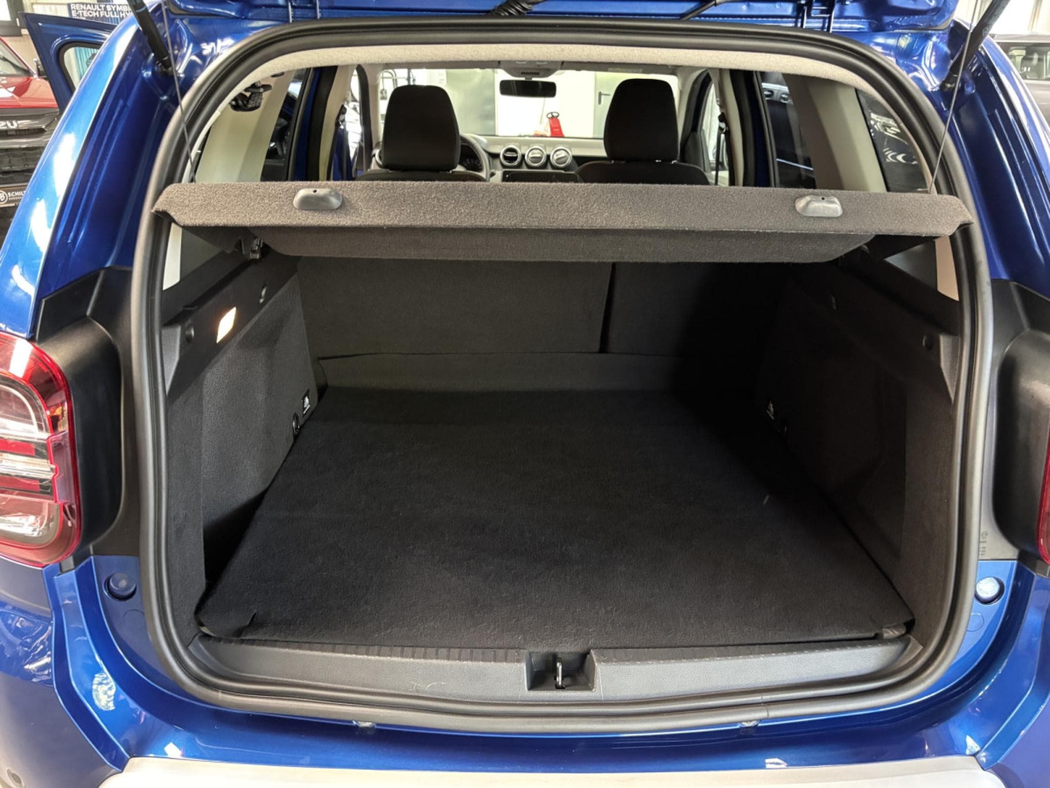 Dacia Duster 1.5 dCi 116 Prestige 4WD (2022) - Foto 14