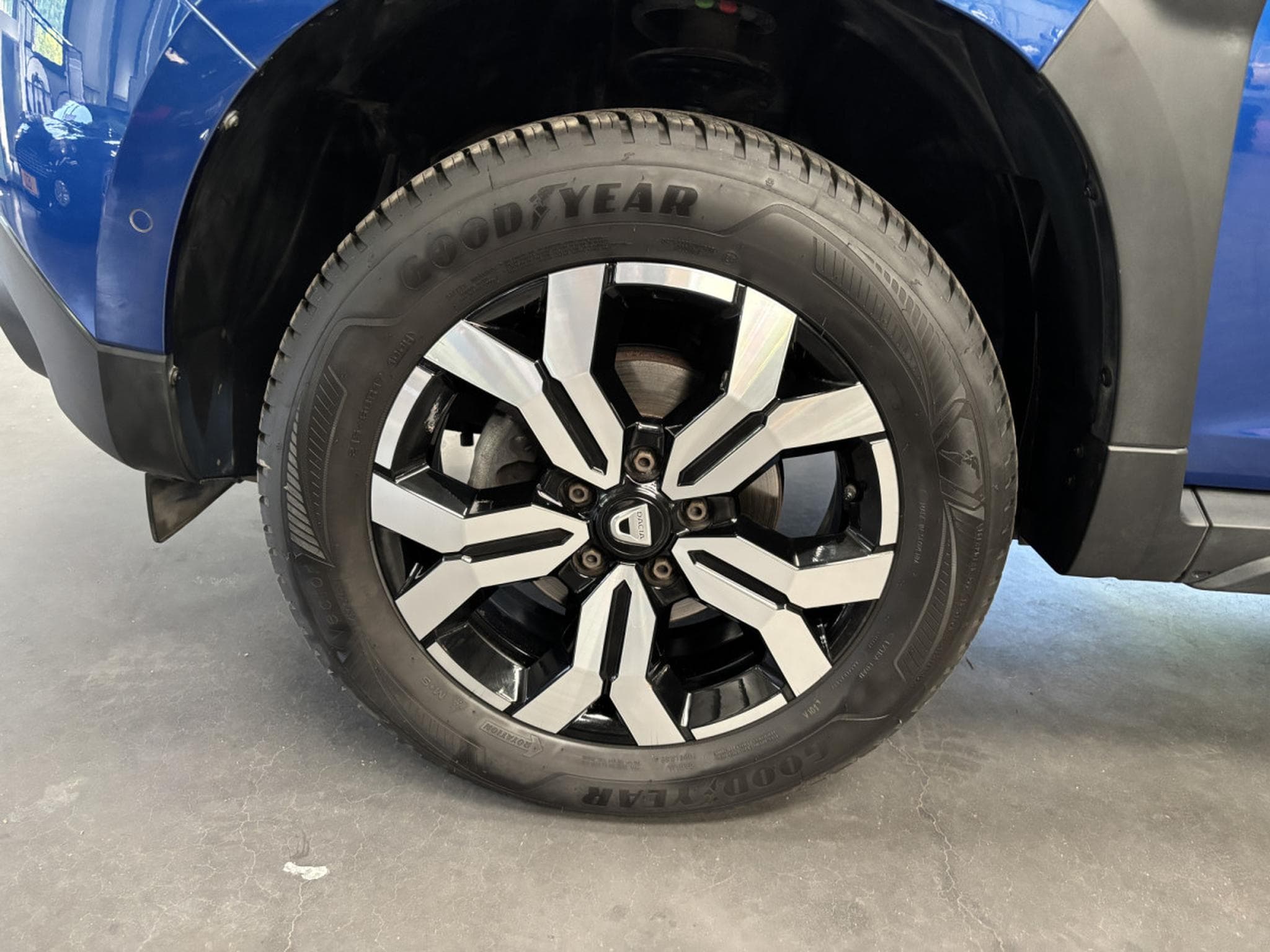 Dacia Duster 1.5 dCi 116 Prestige 4WD (2022) - Foto 8