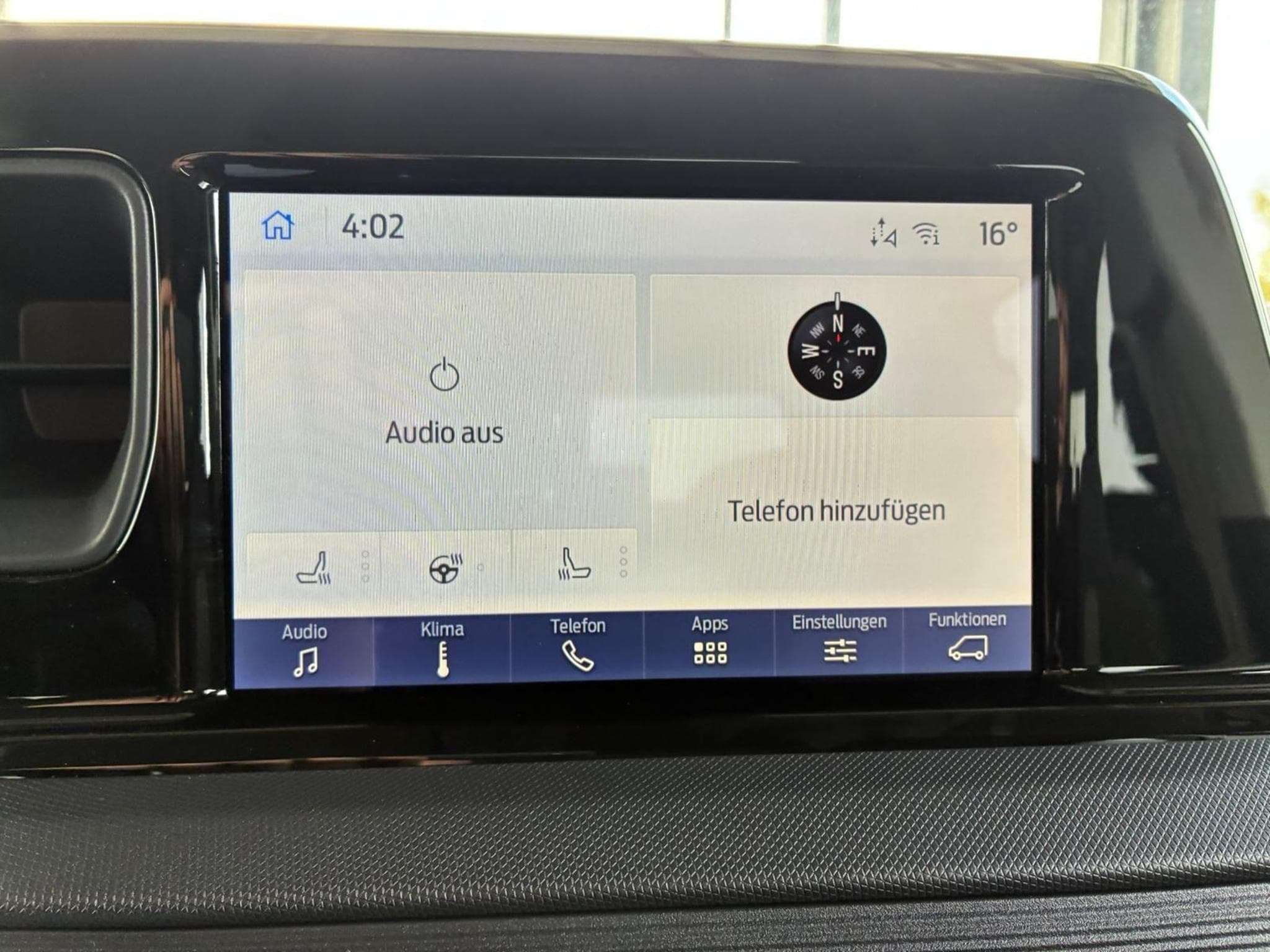 Ford Tourneo Trend (2026) - Photo 12