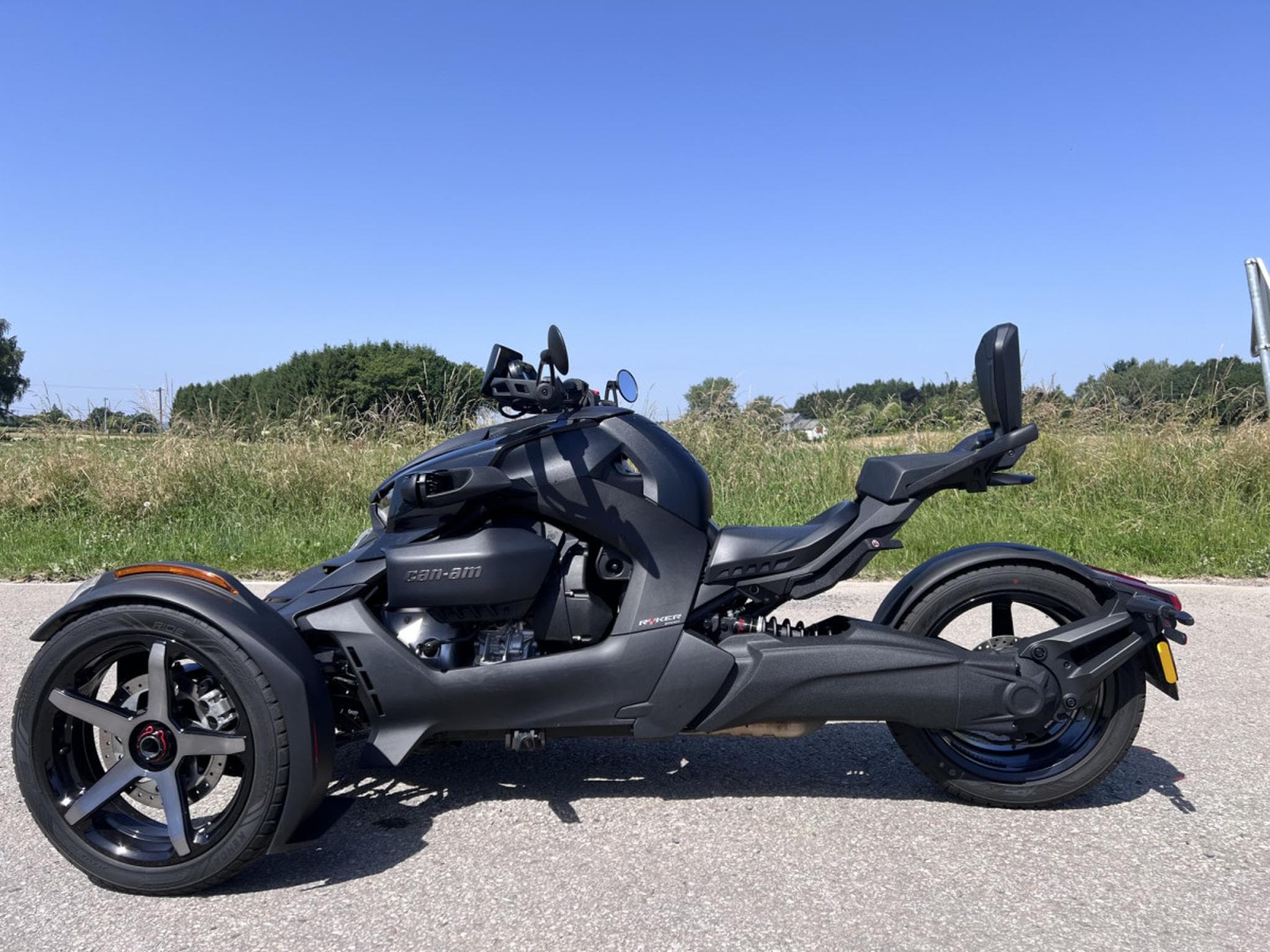 BRP Can-Am Ryker SPORT 900 (2025) - Photo 5