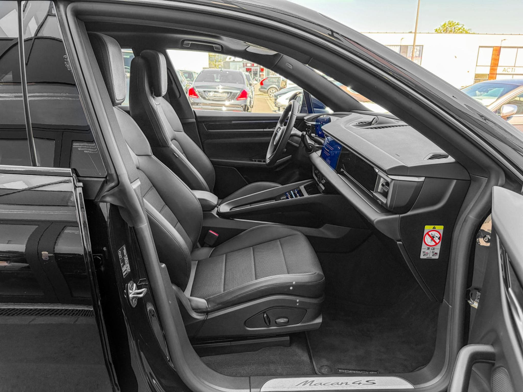 Porsche Macan MACAN 4S /PTM/PASM/PDLS+/RACE-TEX/360° (2025) - Foto 18