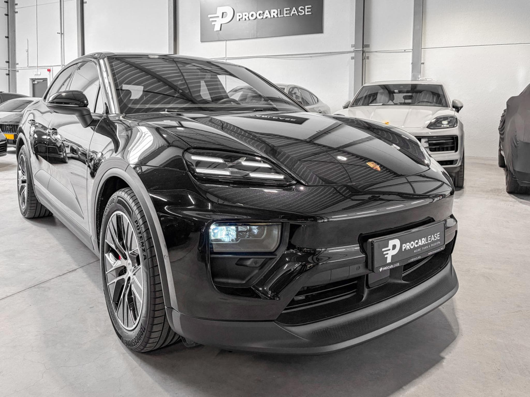 Porsche Macan MACAN 4S /PTM/PASM/PDLS+/RACE-TEX/360° (2025) - Foto 3
