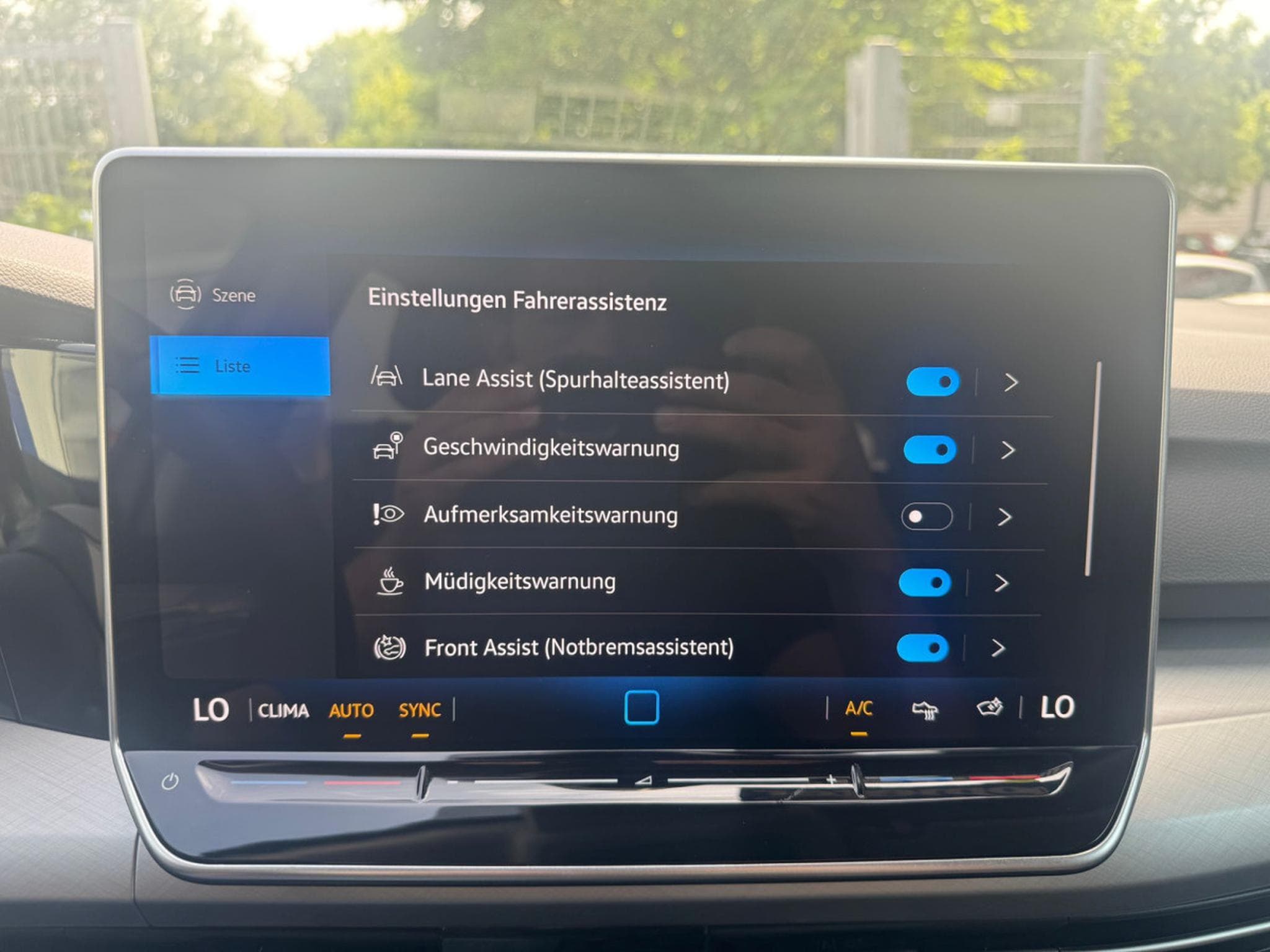 VW Golf VOLKSWAGEN GOLF 8 2.0 TDI  LED AUTOMATIK DIGITAL COCKPIT KAM (2025) - Foto 14