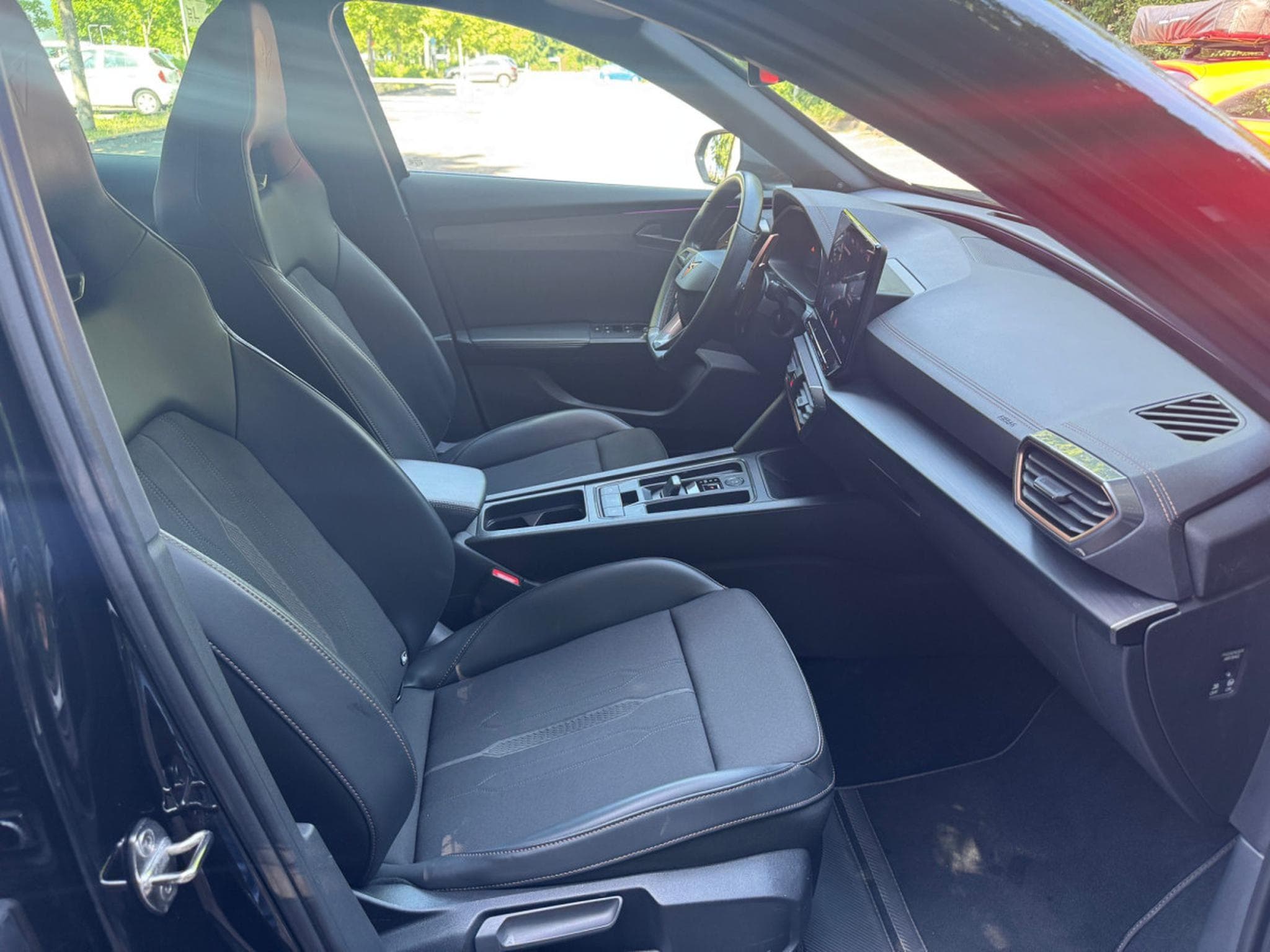 Cupra Formentor CUPRA FORMENTOR VZ 4 DRIVE LED BEATS LEDER CARPLAY KAMERA (2021) - Foto 4