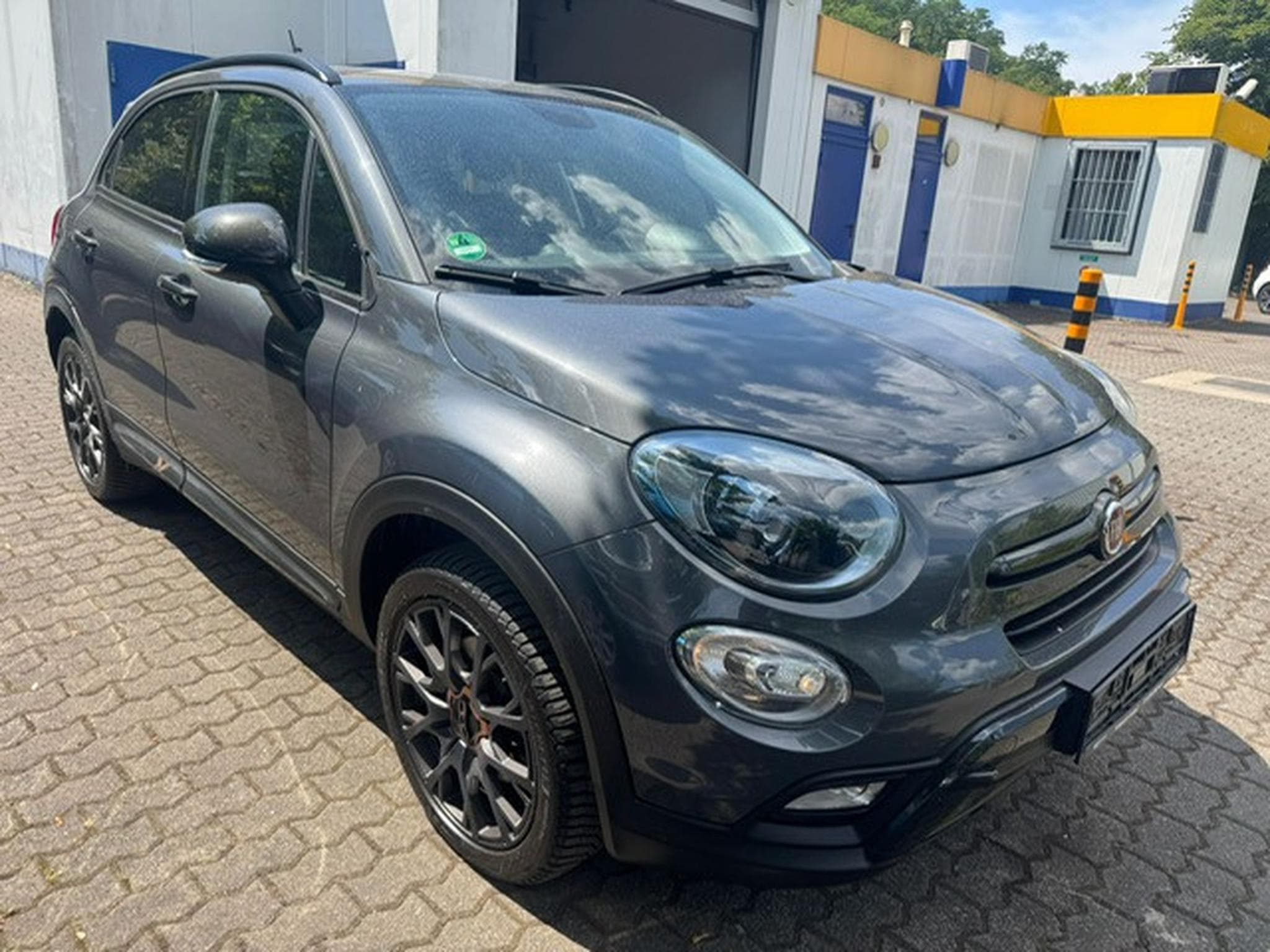 Fiat 500X FIAT 500X AUTOMATIK S-DESIGN CROSS LOOK XENON NAVI KAMERA (2018) - Foto 2