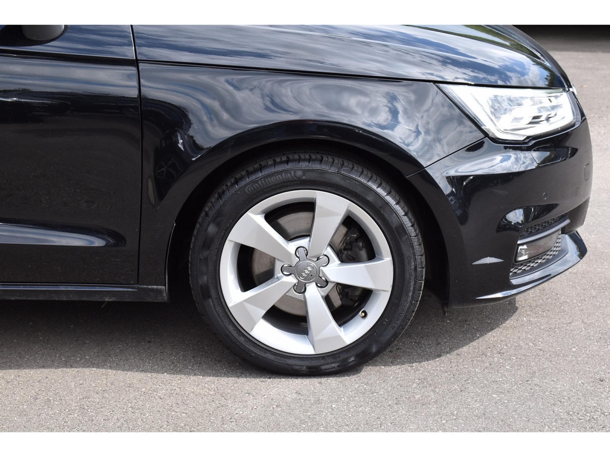 Audi A1 Sportback 1.4 TFSI Sport GPS XENON 1° MAIN CARNET (2015) - Foto 5