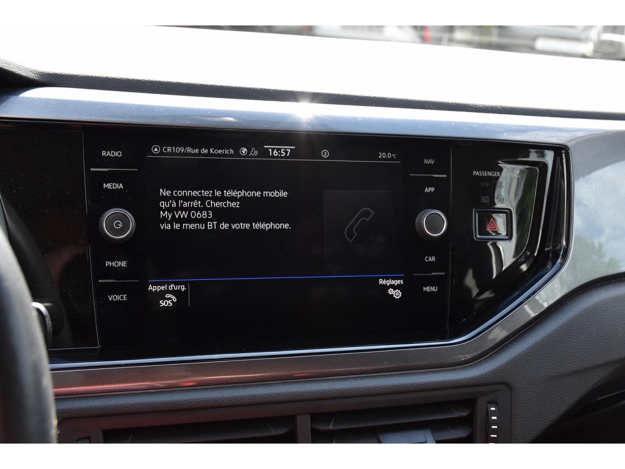 VW Taigo 1.5 TSI Style DSG ACC TRAVEL GPS LANE SIDE PARK ATT RMQ 1°M. (2022) - Foto 12