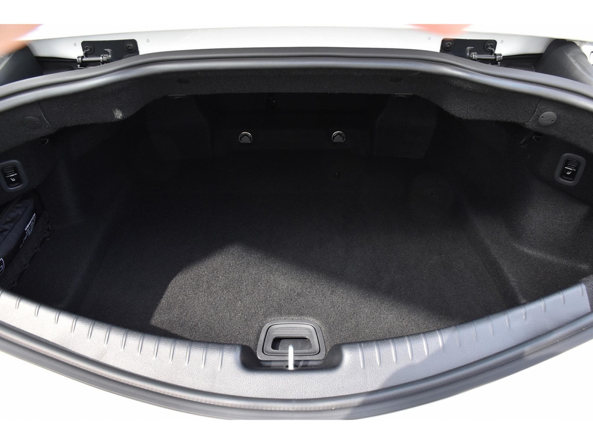 Mercedes CLE 200 AMG Line 9G-Tronic MEMO SG VENT DISTRONIC SIDE AIRSCARF 1°M. (2025) - Foto 24