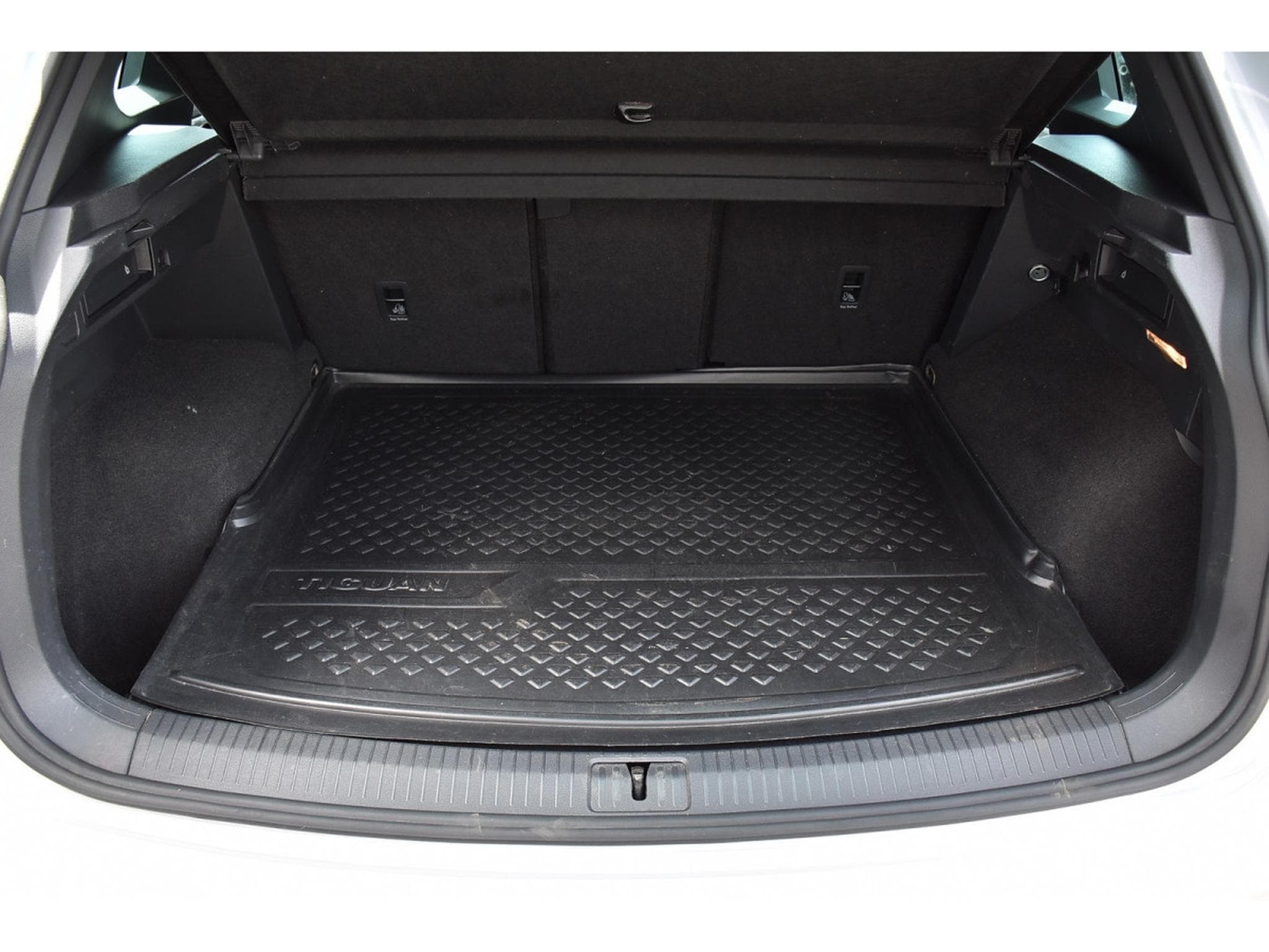 VW Tiguan 2.0 TSI 4Motion R-Line DSG CUIR MEMO TRAVEL SIDE 1° MAIN (2021) - Photo 23