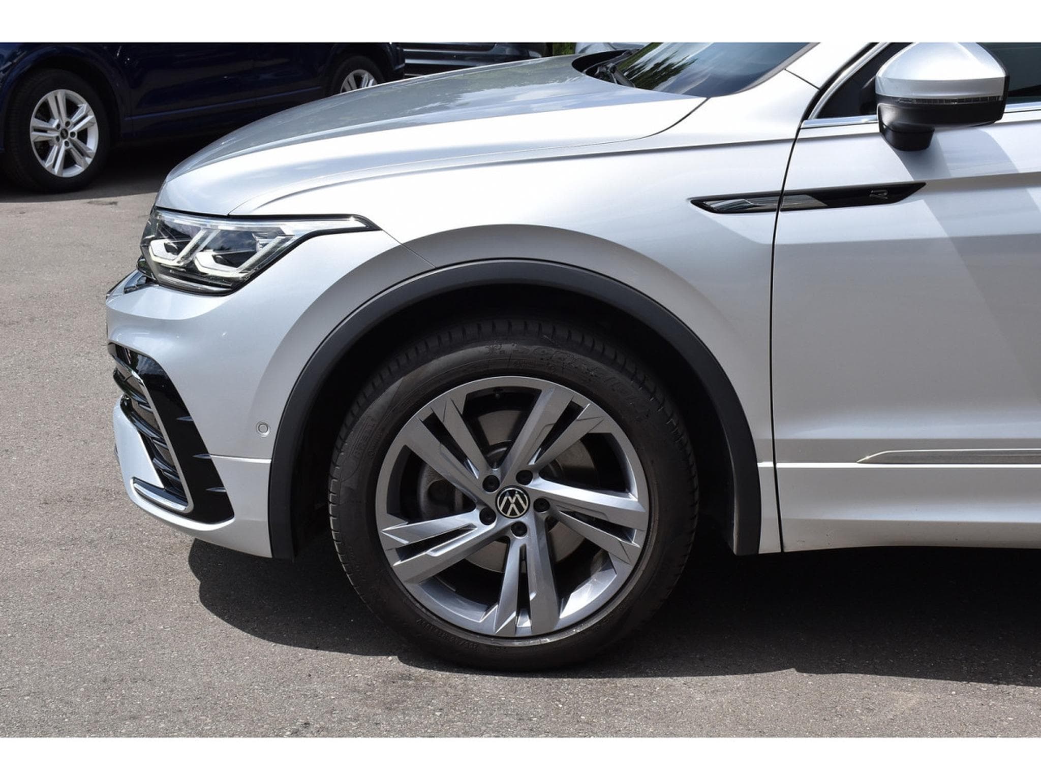 VW Tiguan 2.0 TSI 4Motion R-Line DSG CUIR MEMO TRAVEL SIDE 1° MAIN (2021) - Photo 5
