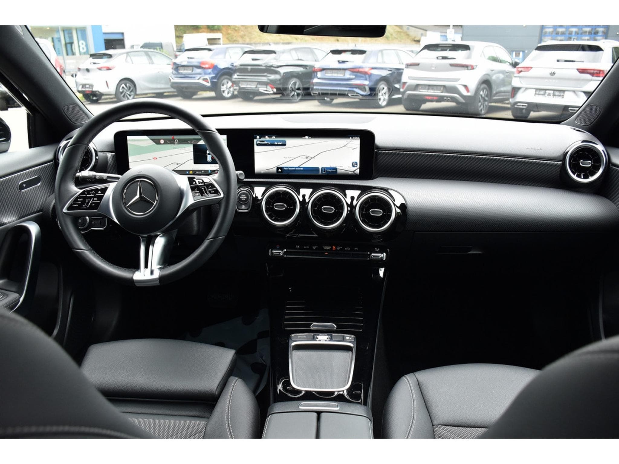 Mercedes A 180 CDI Progressive 8G-DCT CUIR GPS LANE CAM 1° MAIN (2025) - Photo 9