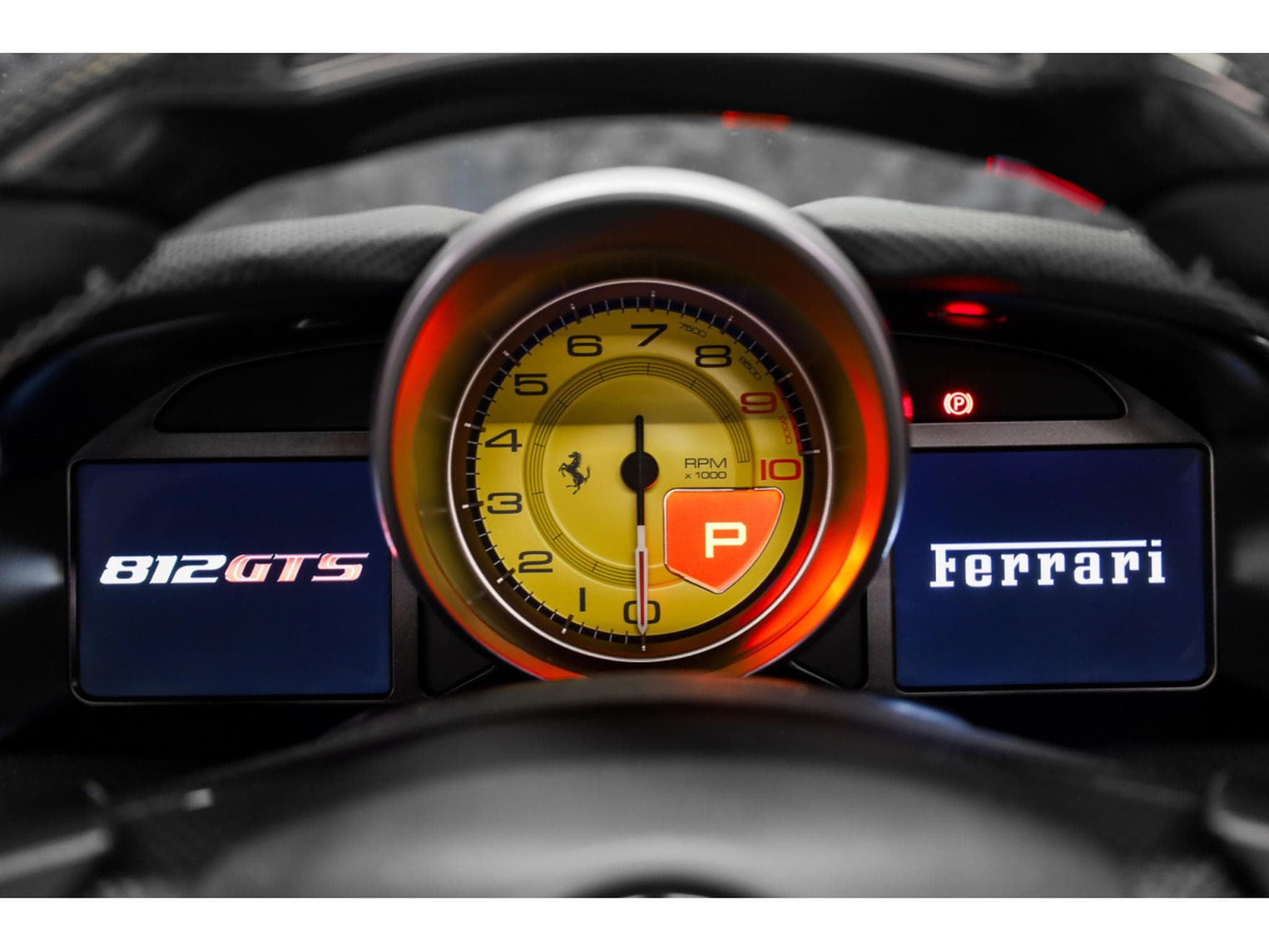 Ferrari 812 GTS 6.5 V12 (2021) - Photo 16