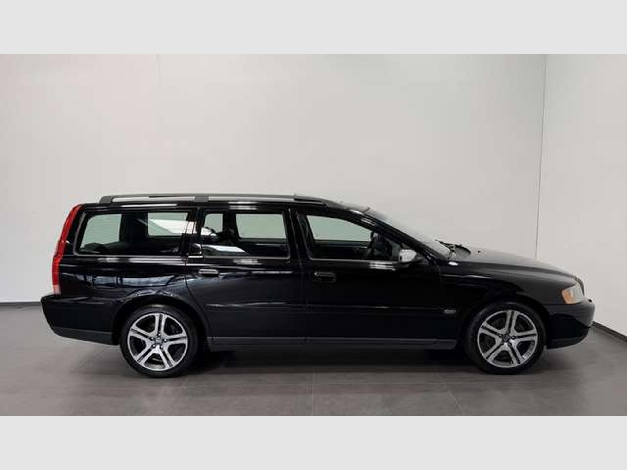 Volvo V70 2.0 T Kinetic *GSD*Leder*Navi*Sondermodell (2005) - Photo 5