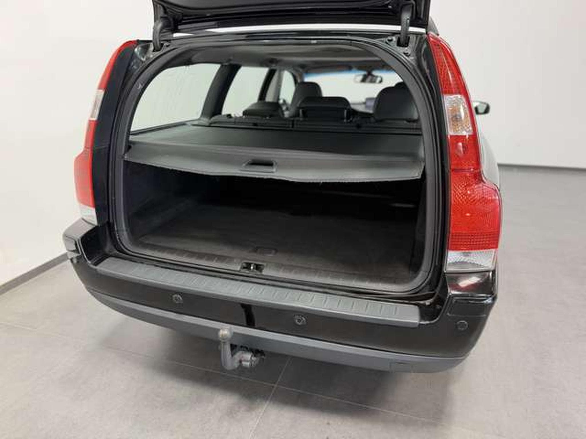 Volvo V70 2.0 T Kinetic *GSD*Leder*Navi*Sondermodell (2005) - Photo 9