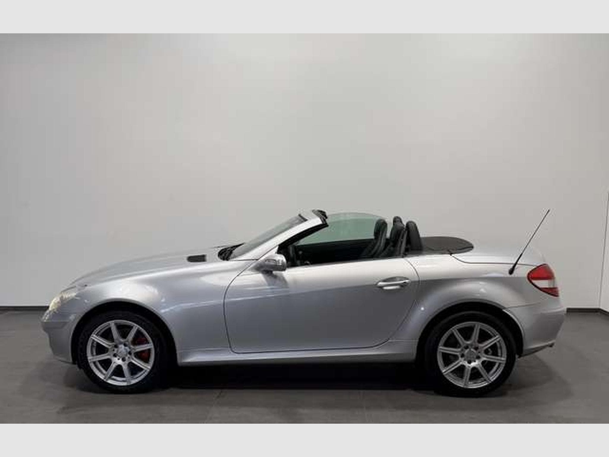 Mercedes SLK 280 Roadster *Leder *H&K *Airscarf * (2005) - Foto 3