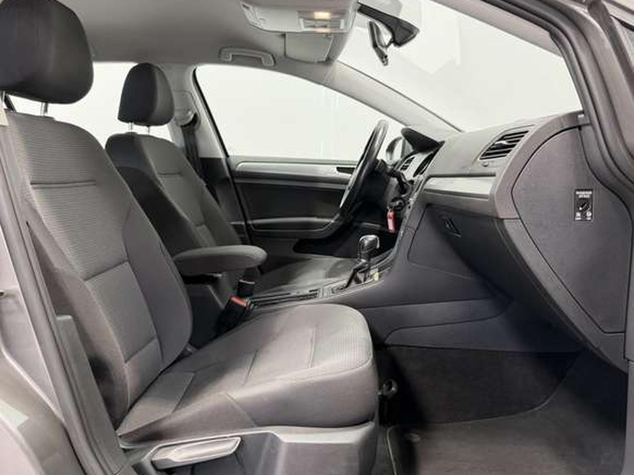 VW Golf 7 Variant Comfortline*2.H *Tempo*Navi*PDC (2015) - Photo 12