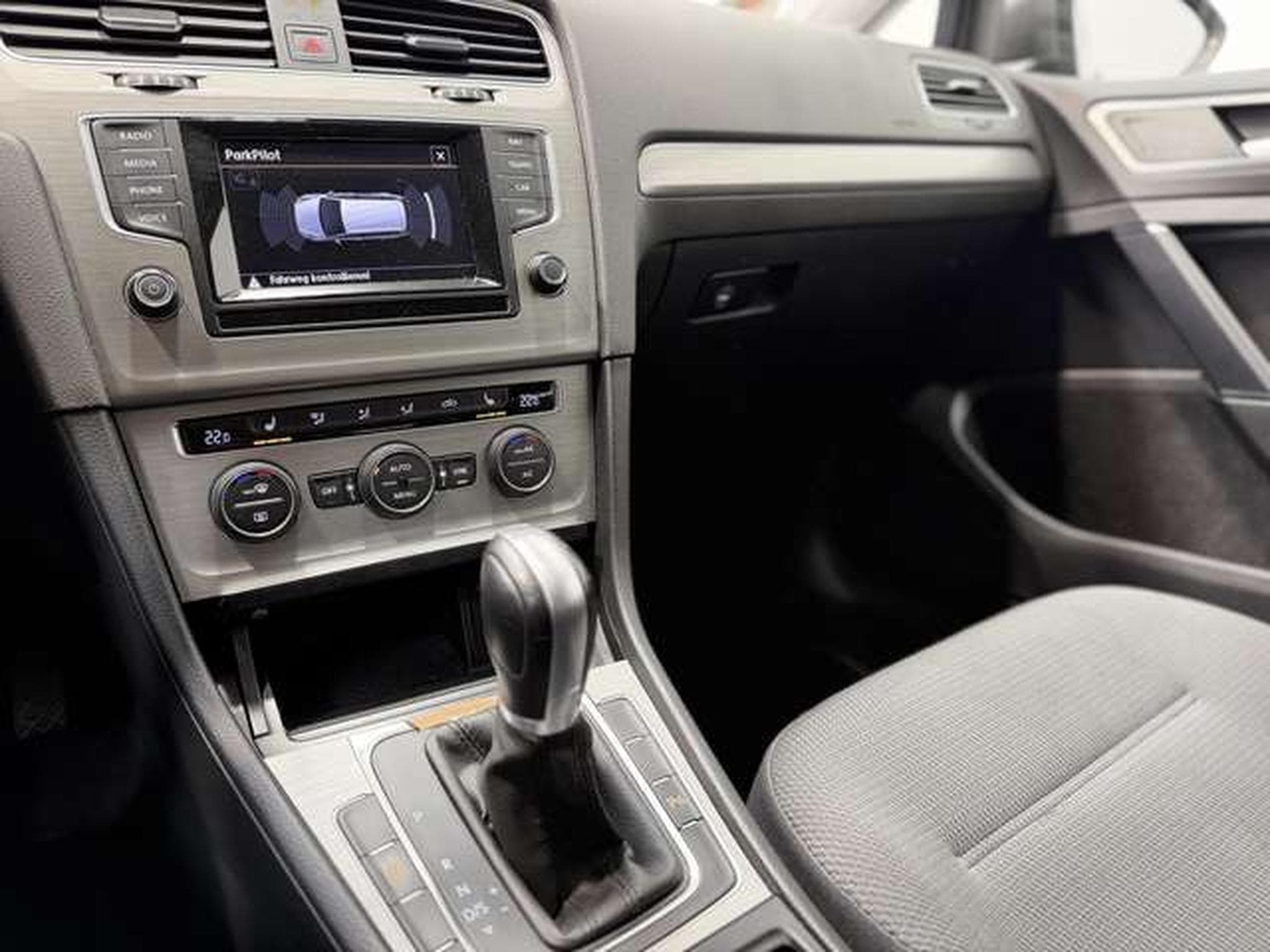 VW Golf 7 Variant Comfortline*2.H *Tempo*Navi*PDC (2015) - Photo 7