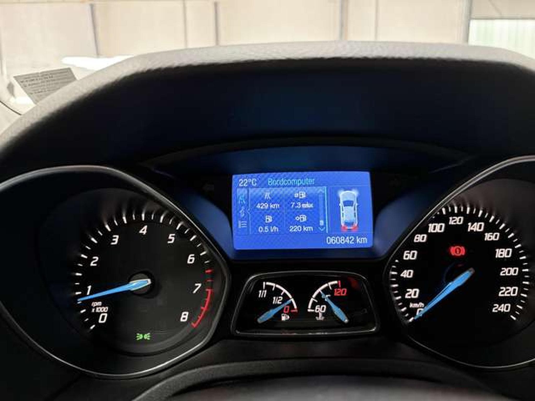 Ford Focus Titanium *1.Hand *AHK*City-Paket*Tempomat (2014) - Foto 13