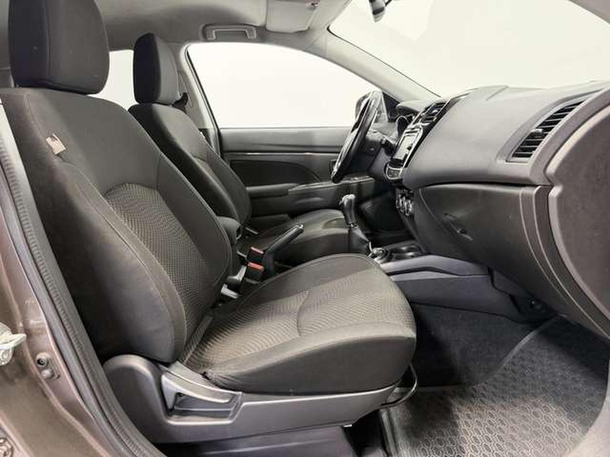 Mitsubishi ASX Diamant Edition 2WD *1.Hand *Tempomat *SHZ (2016) - Foto 10