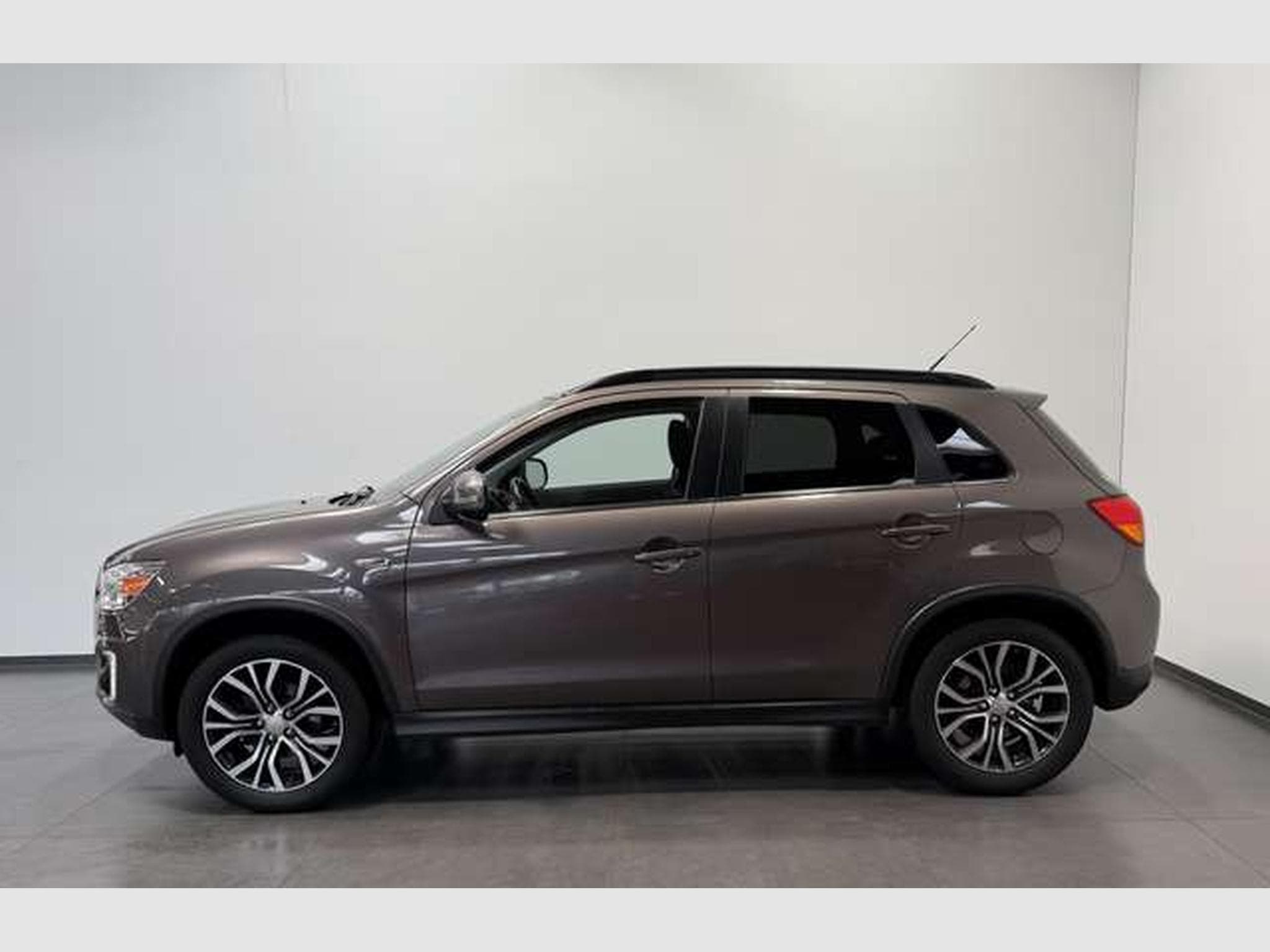 Mitsubishi ASX Diamant Edition 2WD *1.Hand *Tempomat *SHZ (2016) - Foto 3