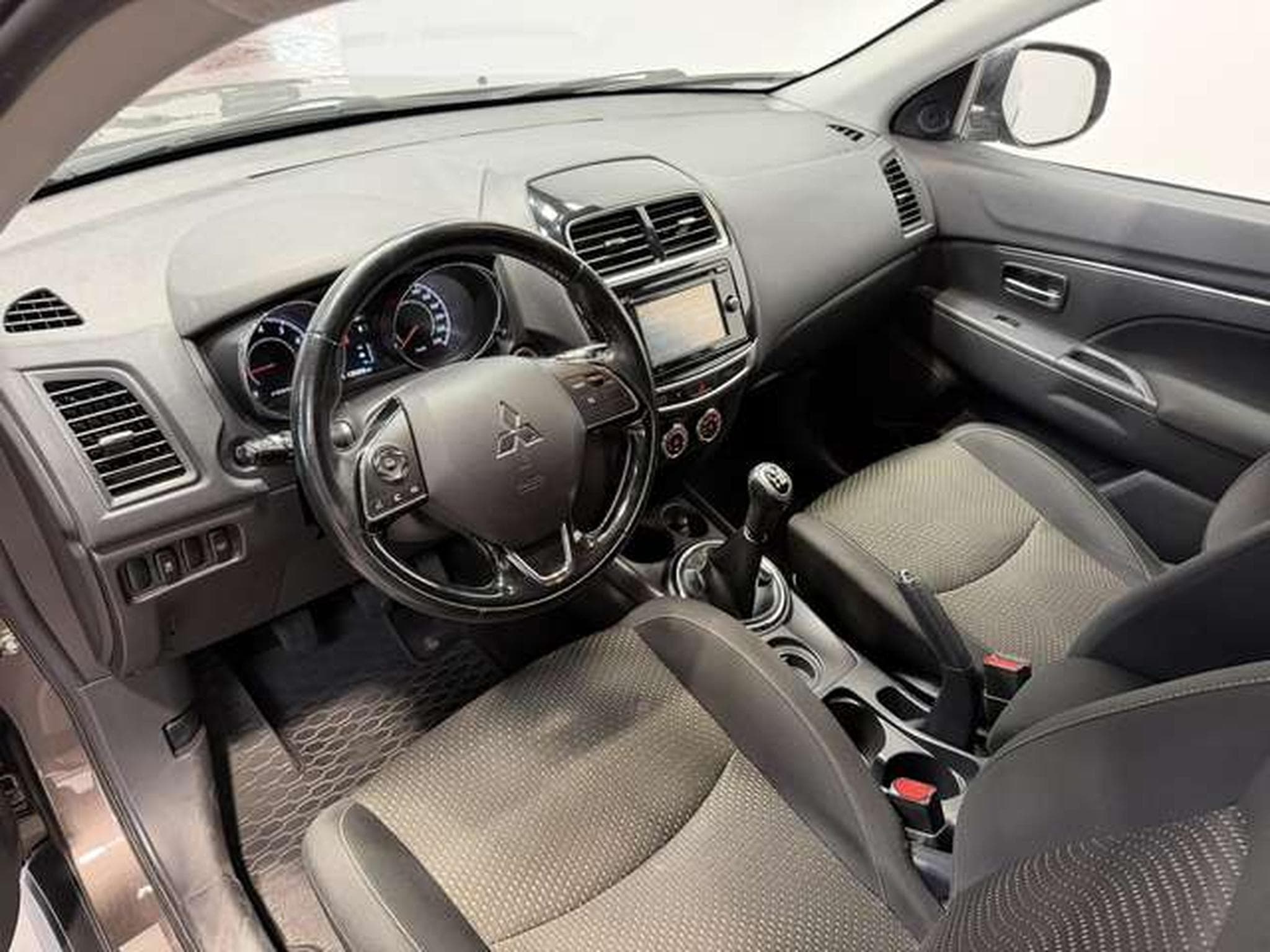 Mitsubishi ASX Diamant Edition 2WD *1.Hand *Tempomat *SHZ (2016) - Foto 7