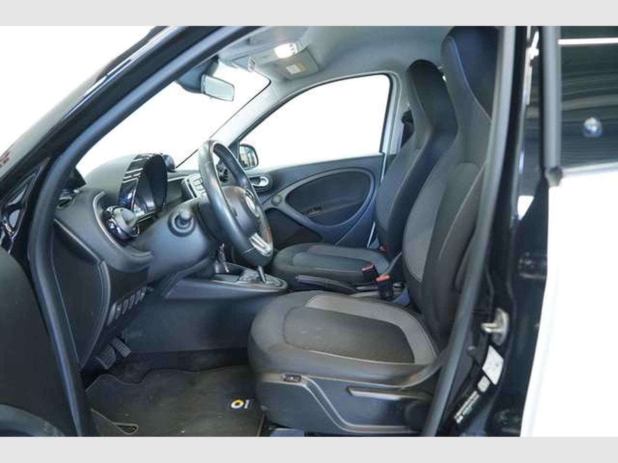 smart forFour EQ passion *1.Hand *SHZ *Tempomat *Klima (2020) - Foto 12