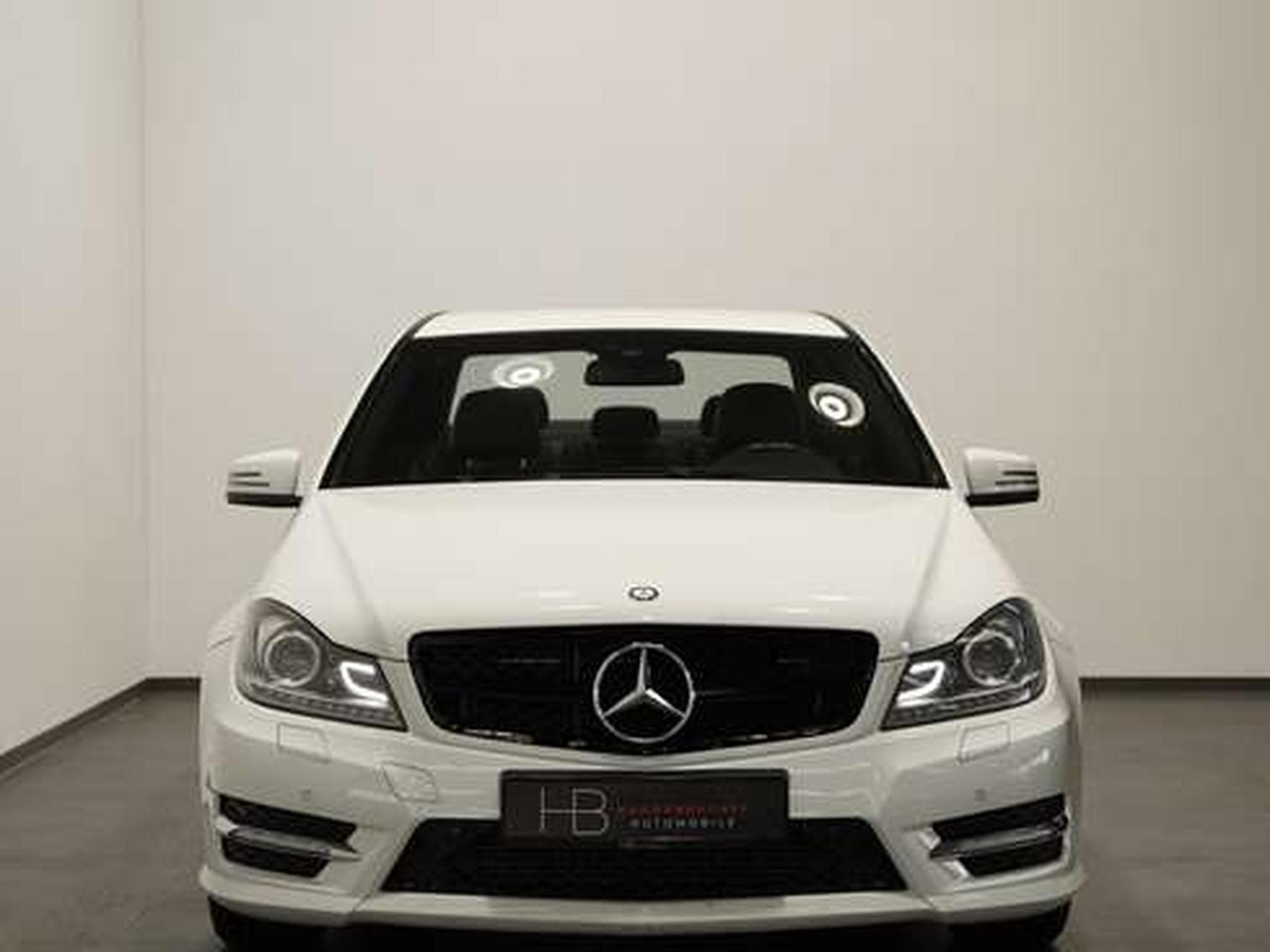 Mercedes C 200 CGI BlueEfficiency AMG Line *Bi-Xenon *SHZ (2011) - Photo 2