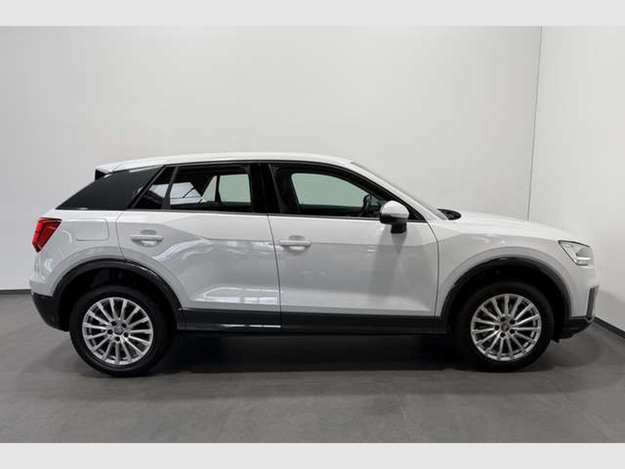 Audi Q2 S-tronic *2.Hand *PDC *Sitzheizung *Tempomat (2017) - Foto 4