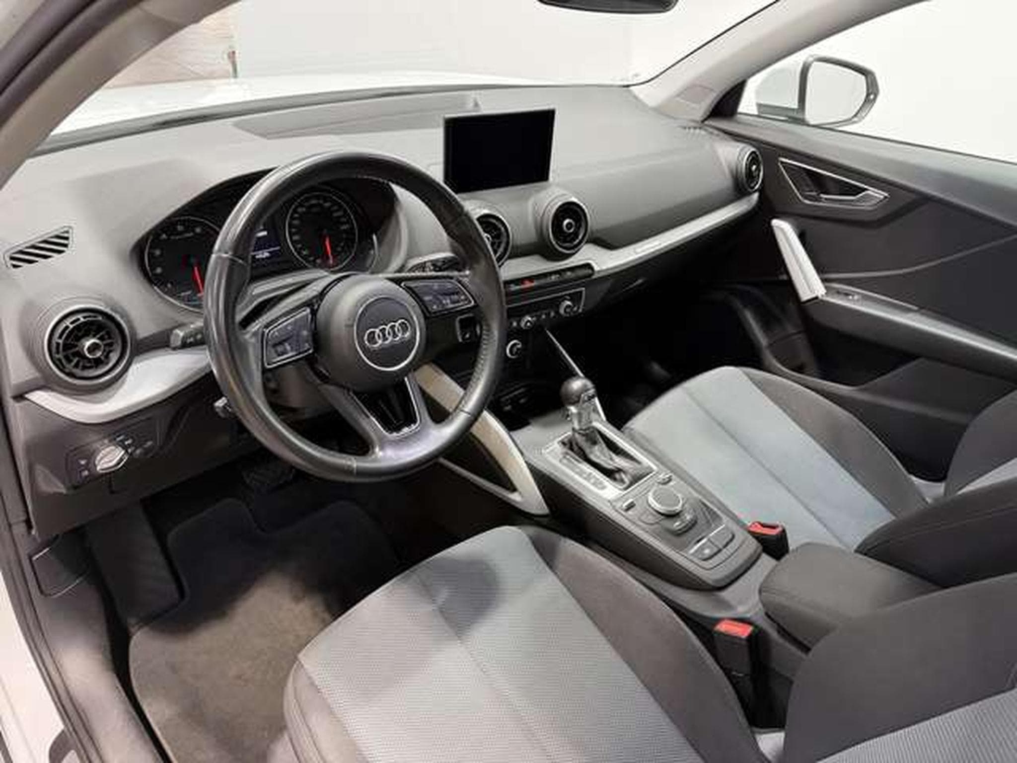 Audi Q2 S-tronic *2.Hand *PDC *Sitzheizung *Tempomat (2017) - Foto 7