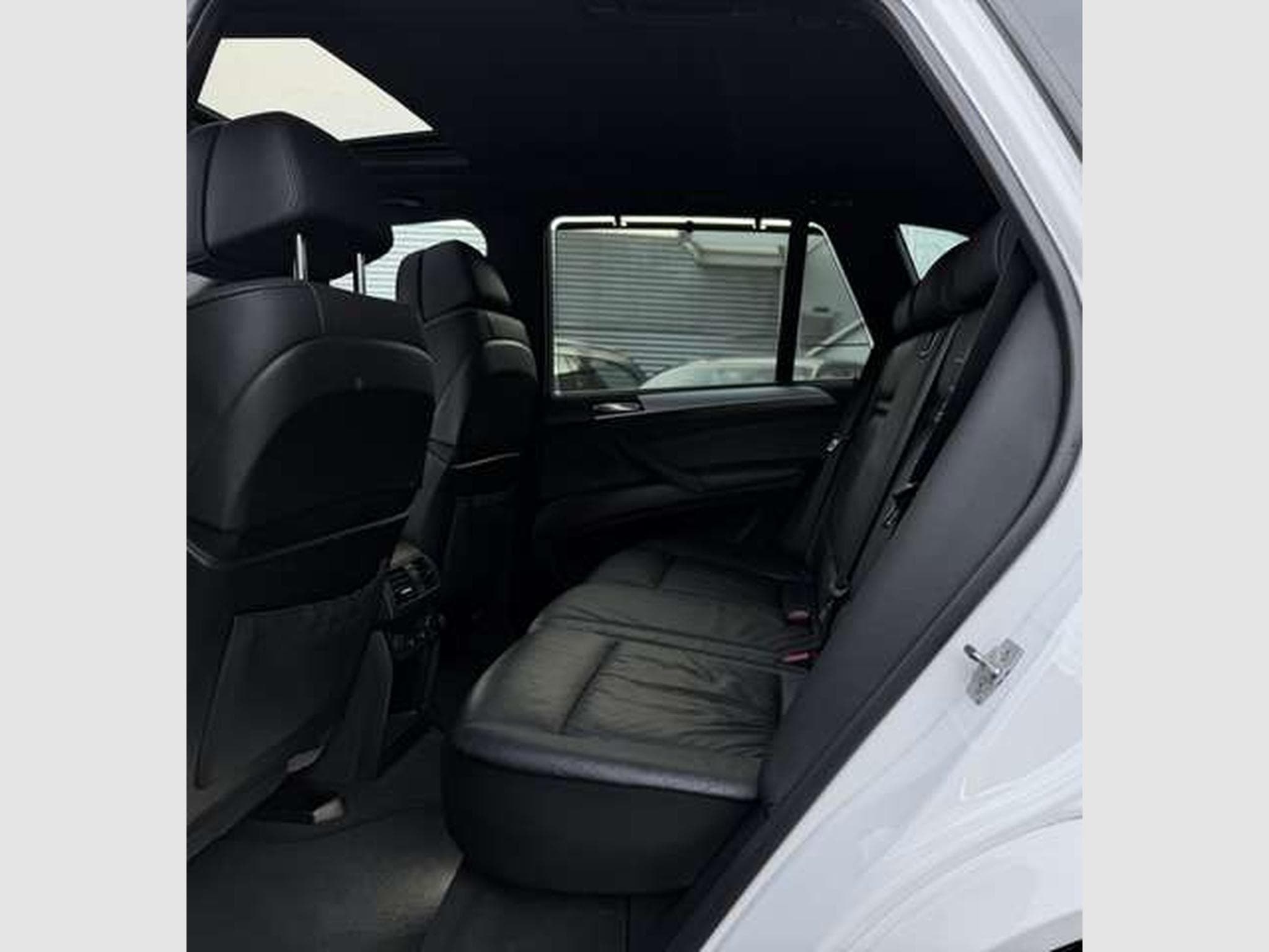 BMW X5 xD 40d Sport-Paket *20 *Pano *Memory *AHK (2011) - Foto 9