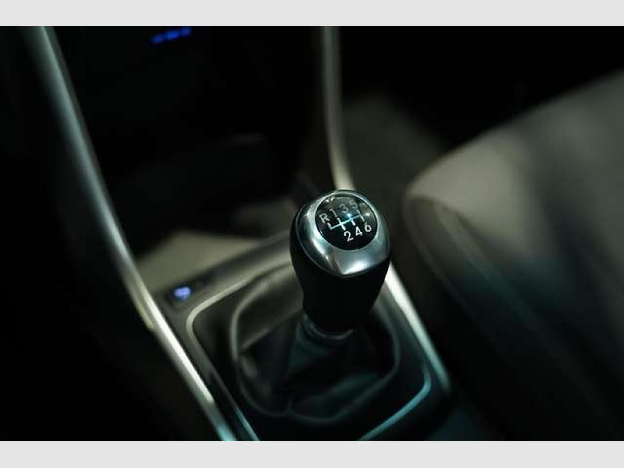 Hyundai i30 YES! *1.Hand *Tempomat *Navi *Bluetooth (2016) - Photo 24