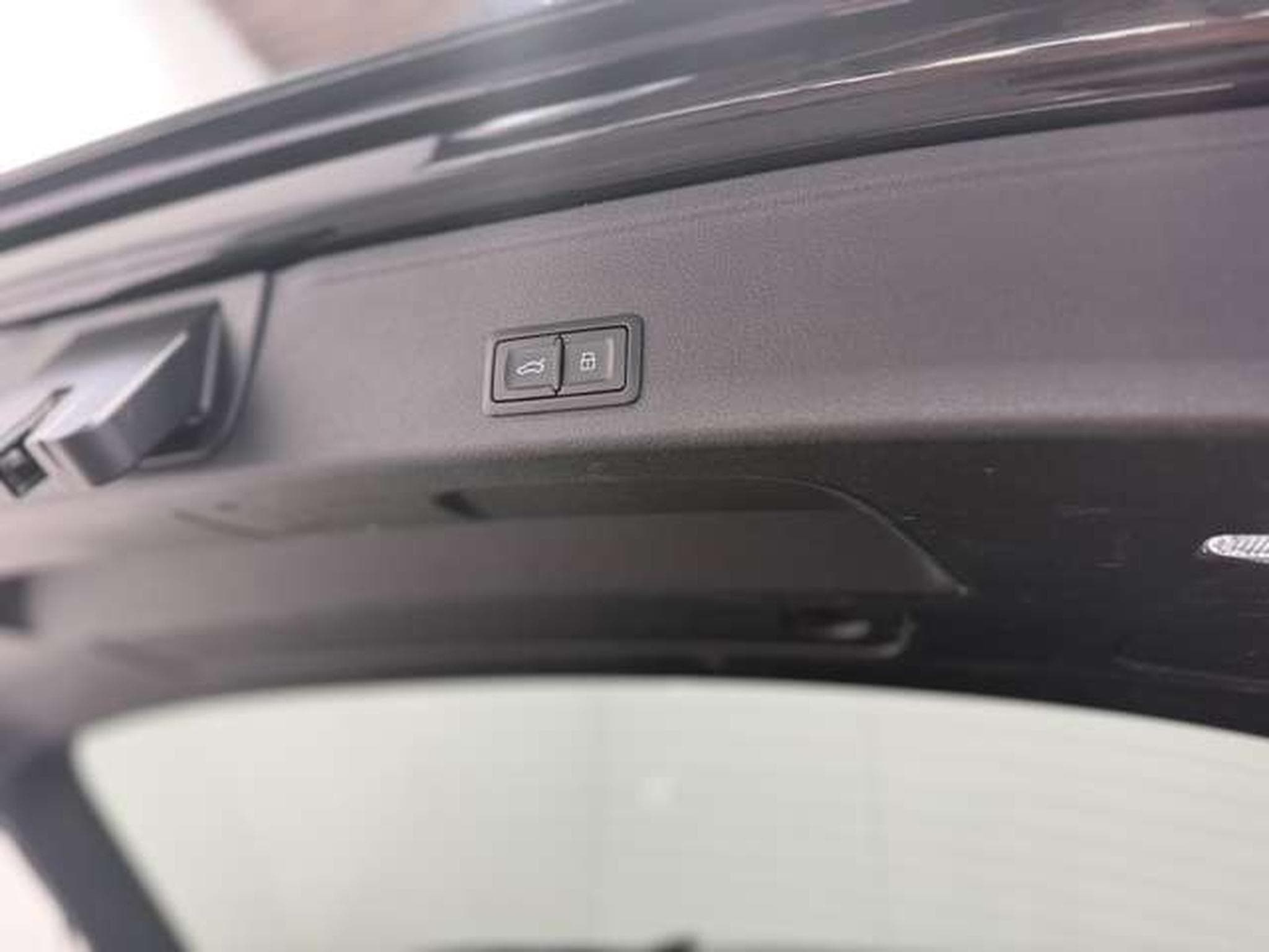 Audi A4 2.0 TDI Avant S-Tr. * LED *Soundsystem * (2017) - Foto 10
