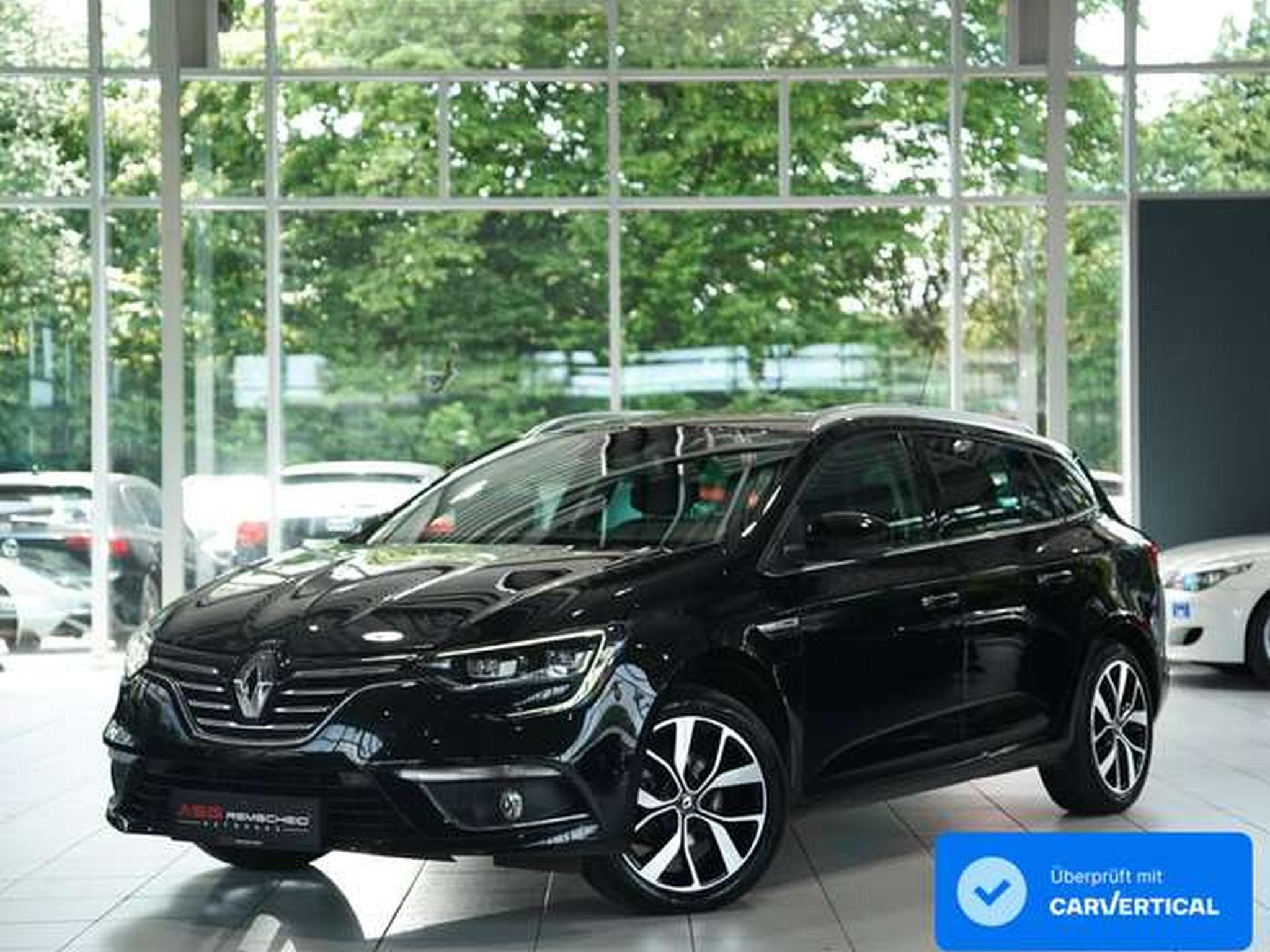 Renault Megane Grandtour Bose Edition Aut *1.HD *Digital (2020) - Photo 1